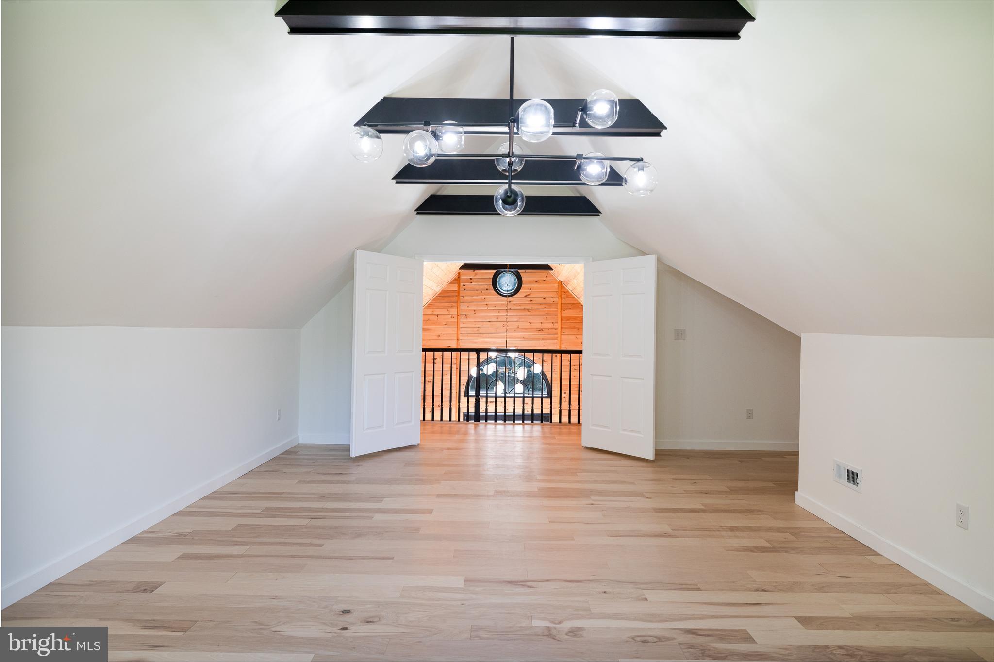 REISTERSTOWN - Residential