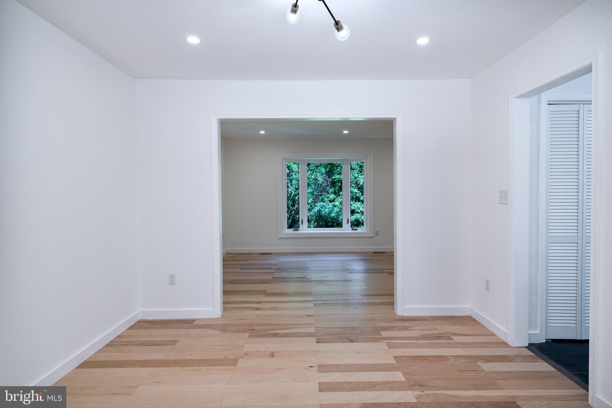 REISTERSTOWN - Residential
