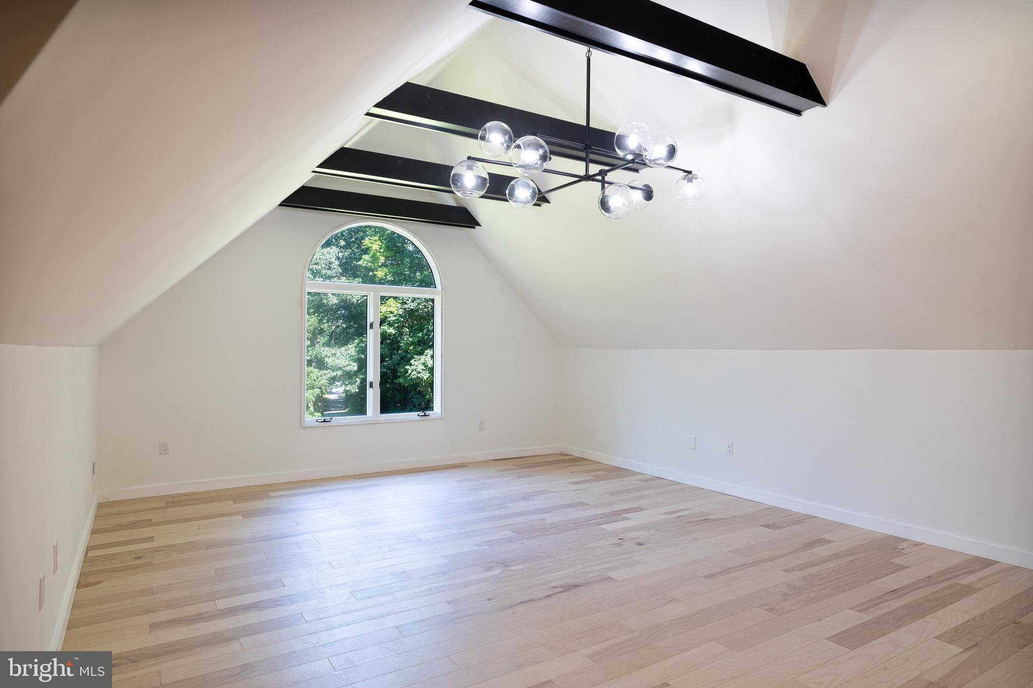 REISTERSTOWN - Residential