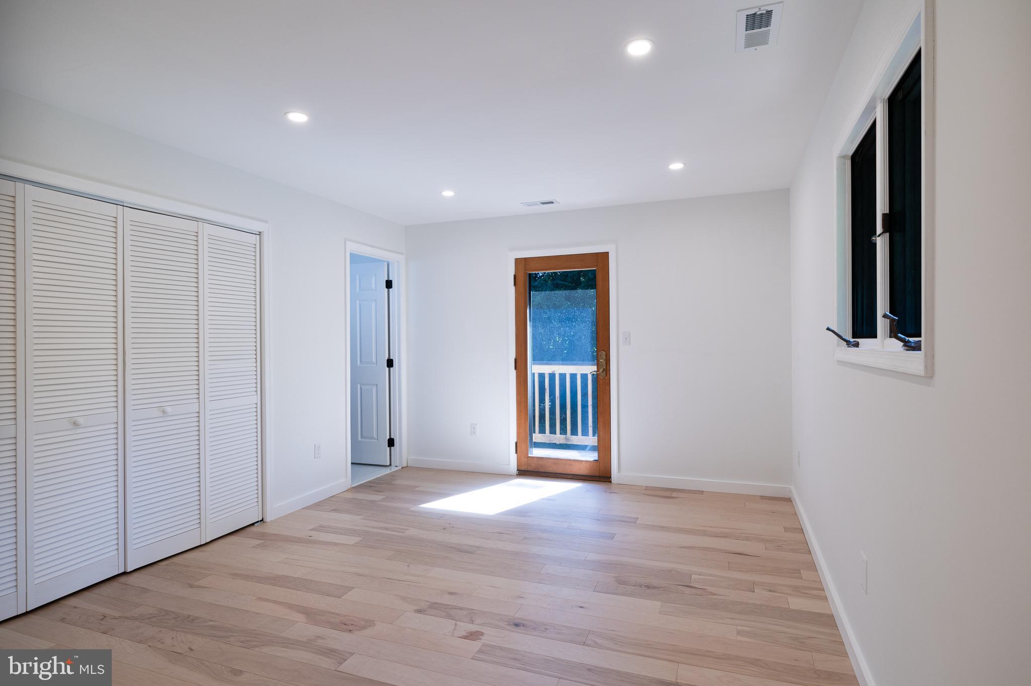 REISTERSTOWN - Residential