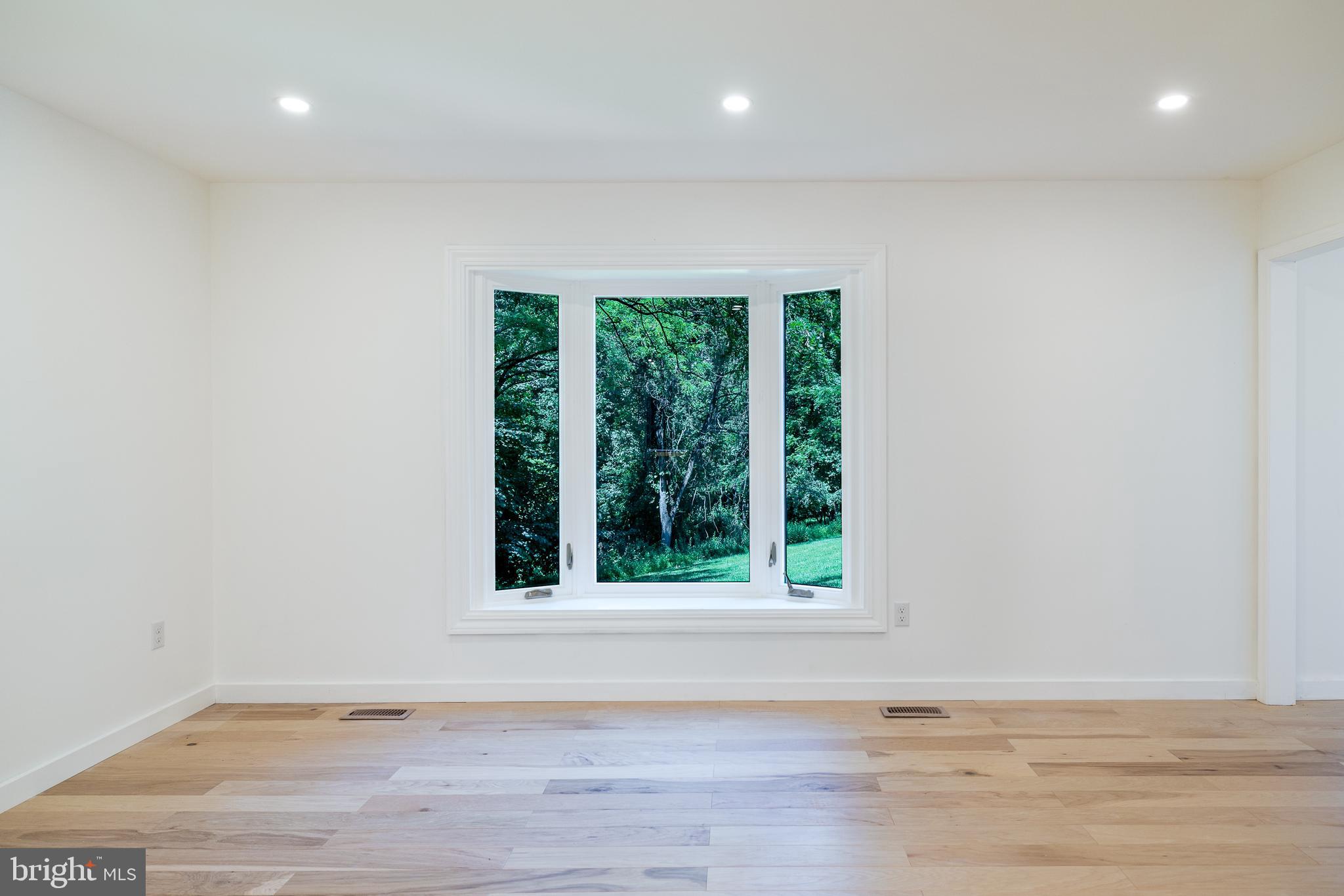 REISTERSTOWN - Residential