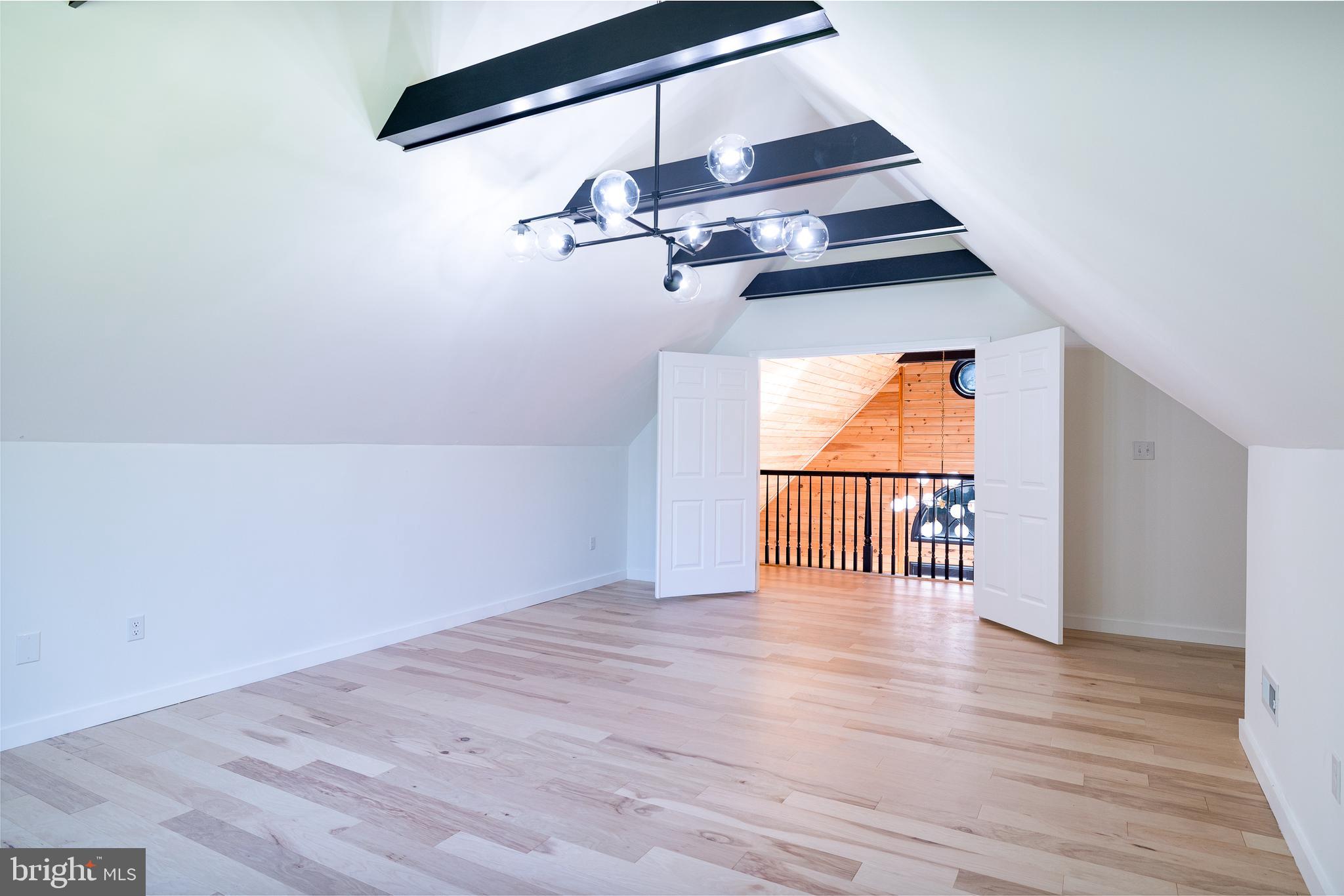 REISTERSTOWN - Residential