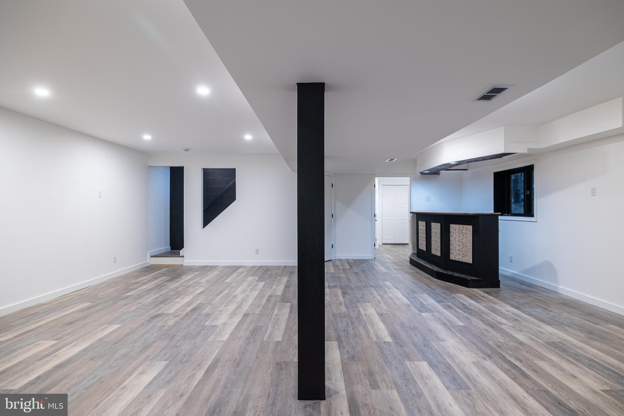 REISTERSTOWN - Residential