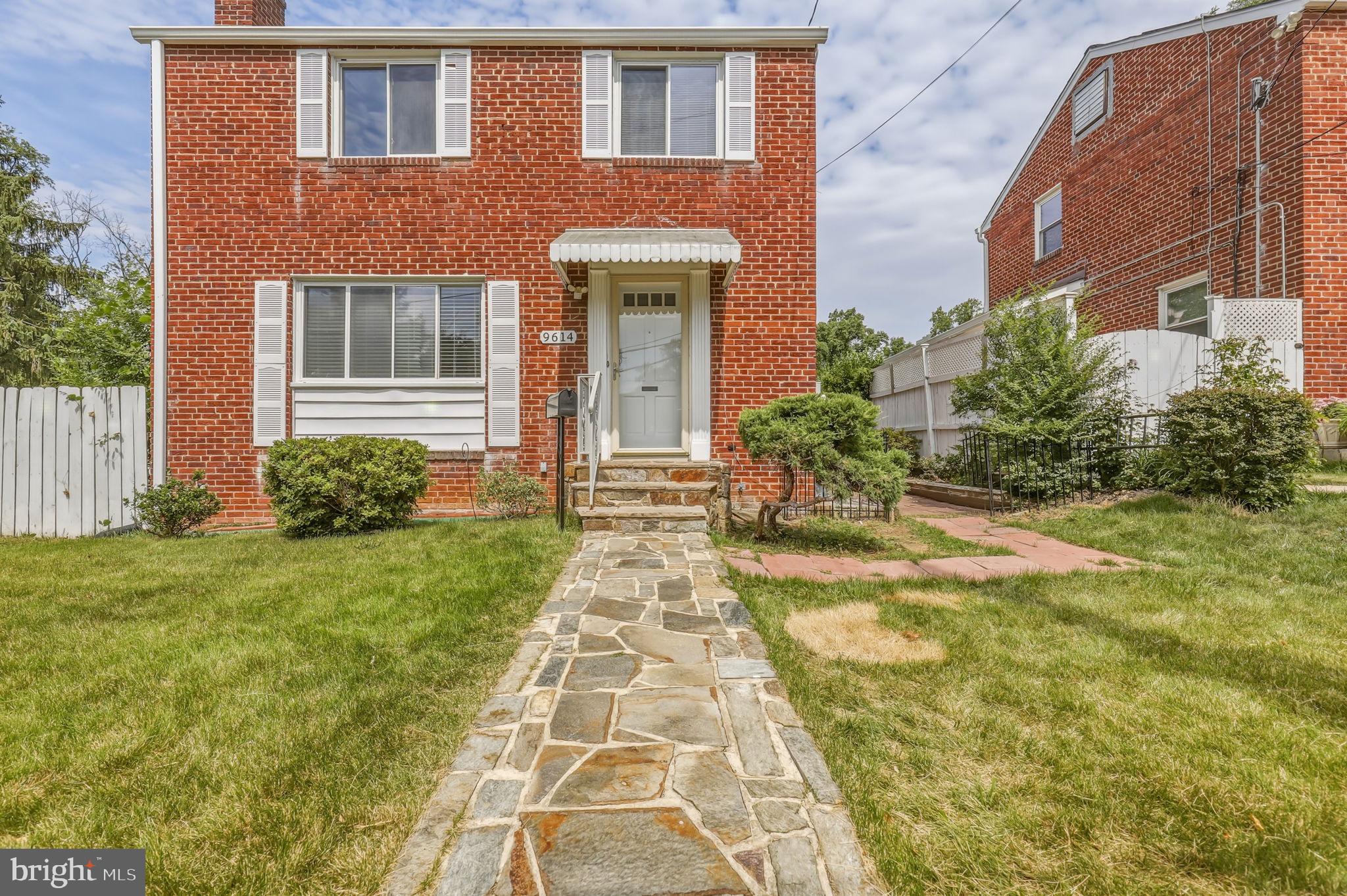 OAKVIEW - Residential