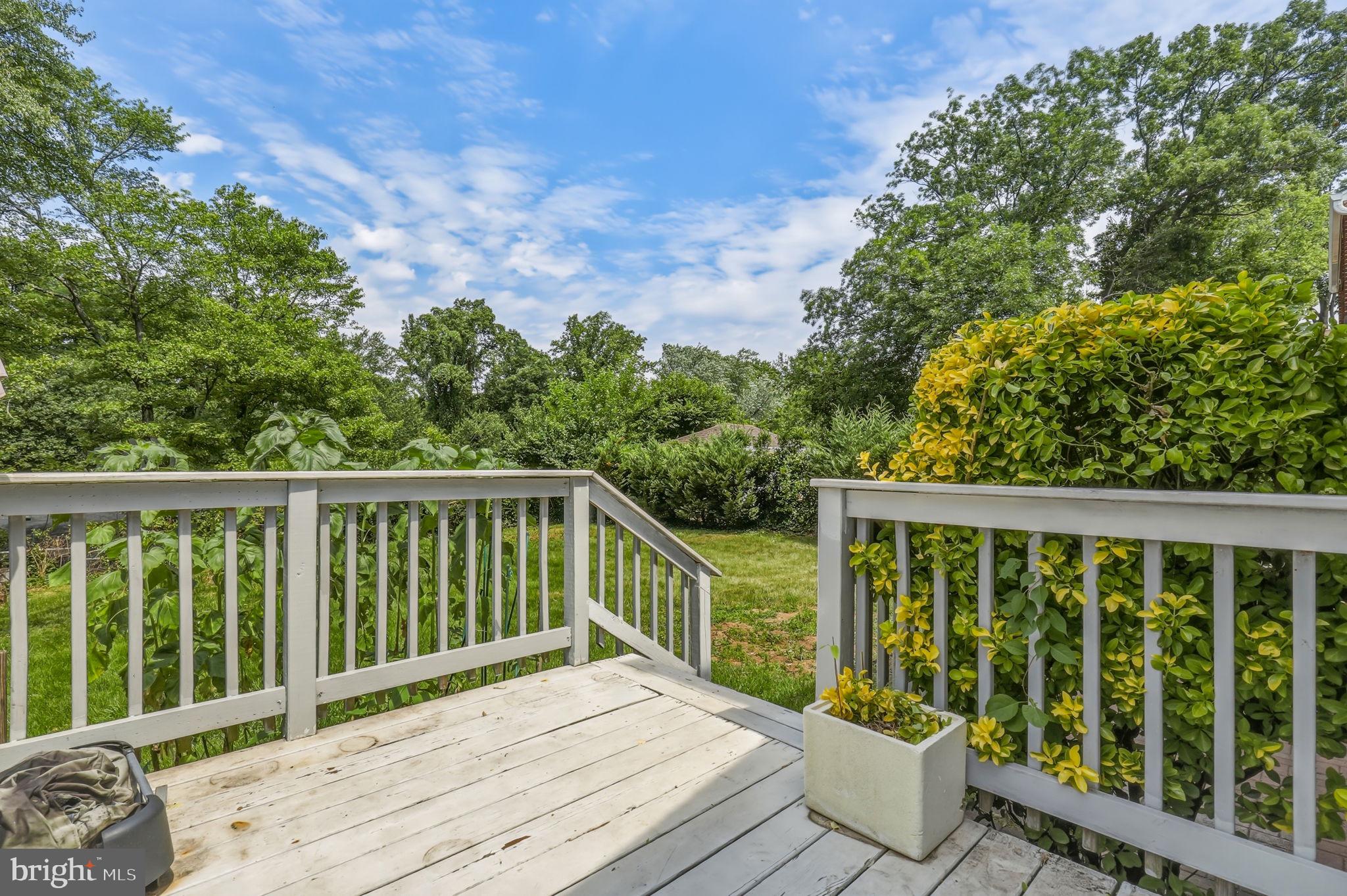 OAKVIEW - Residential