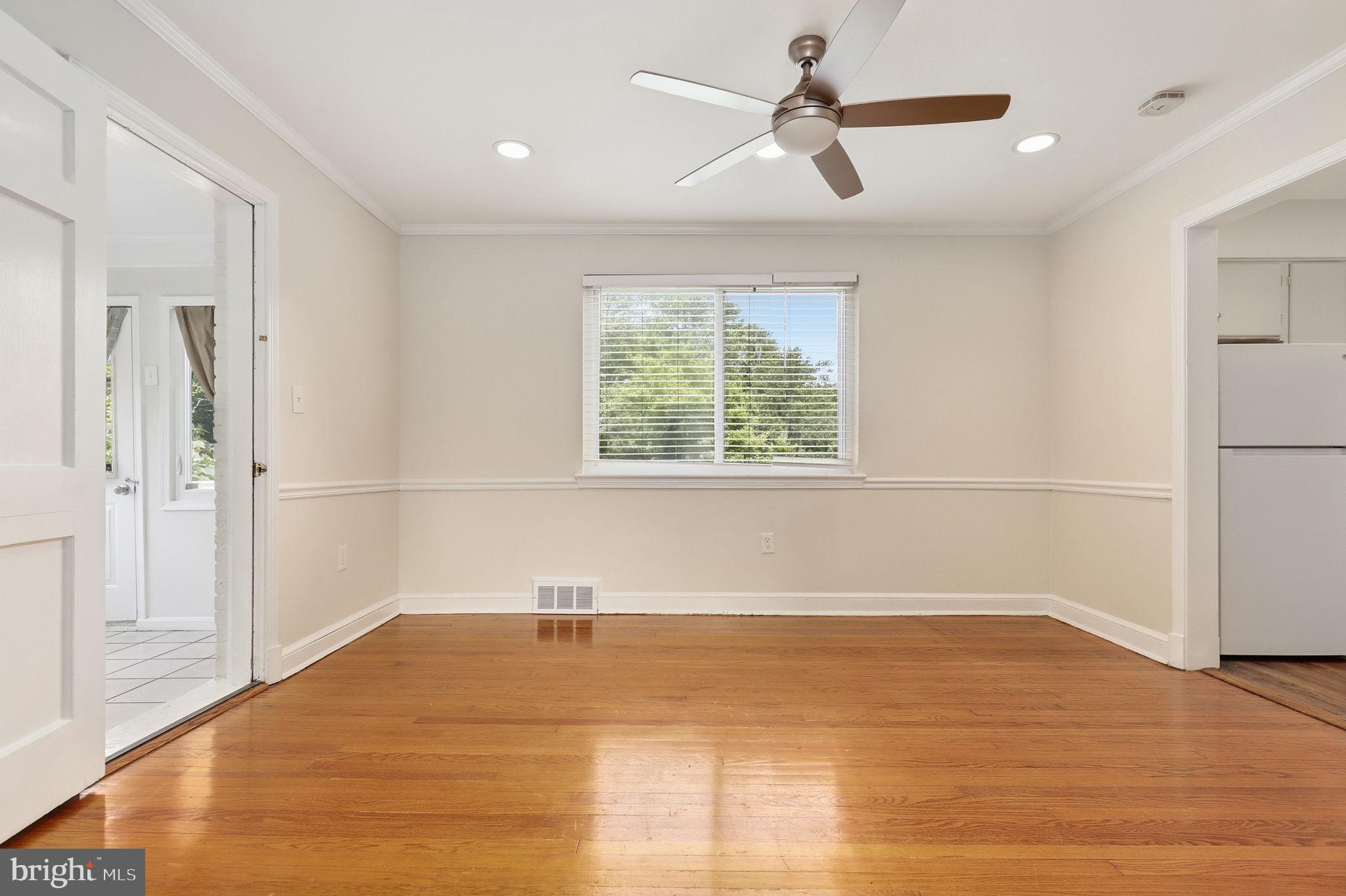OAKVIEW - Residential