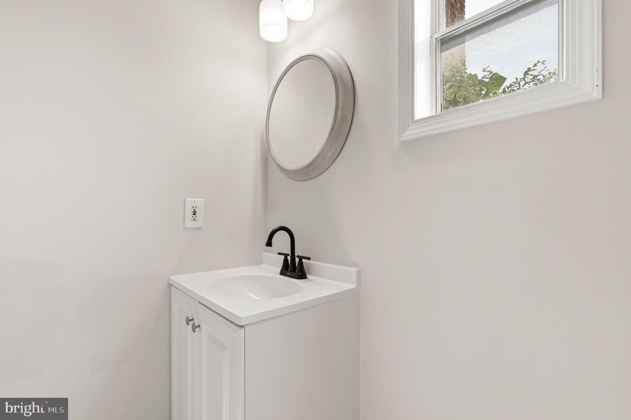 OAKVIEW - Residential