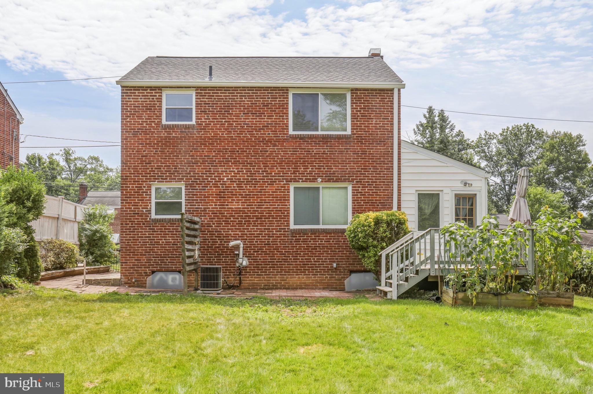 OAKVIEW - Residential