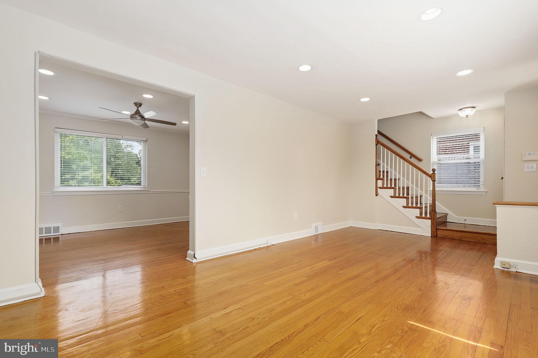 OAKVIEW - Residential