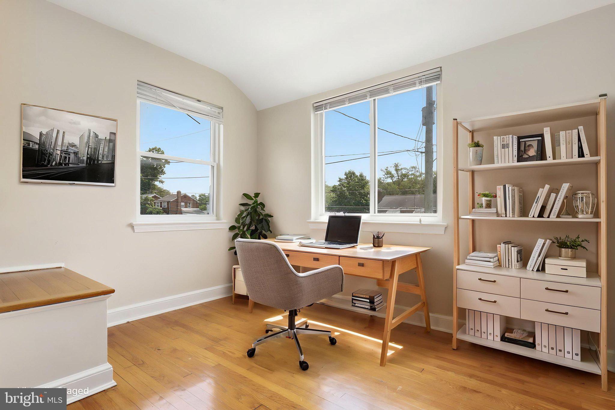 OAKVIEW - Residential