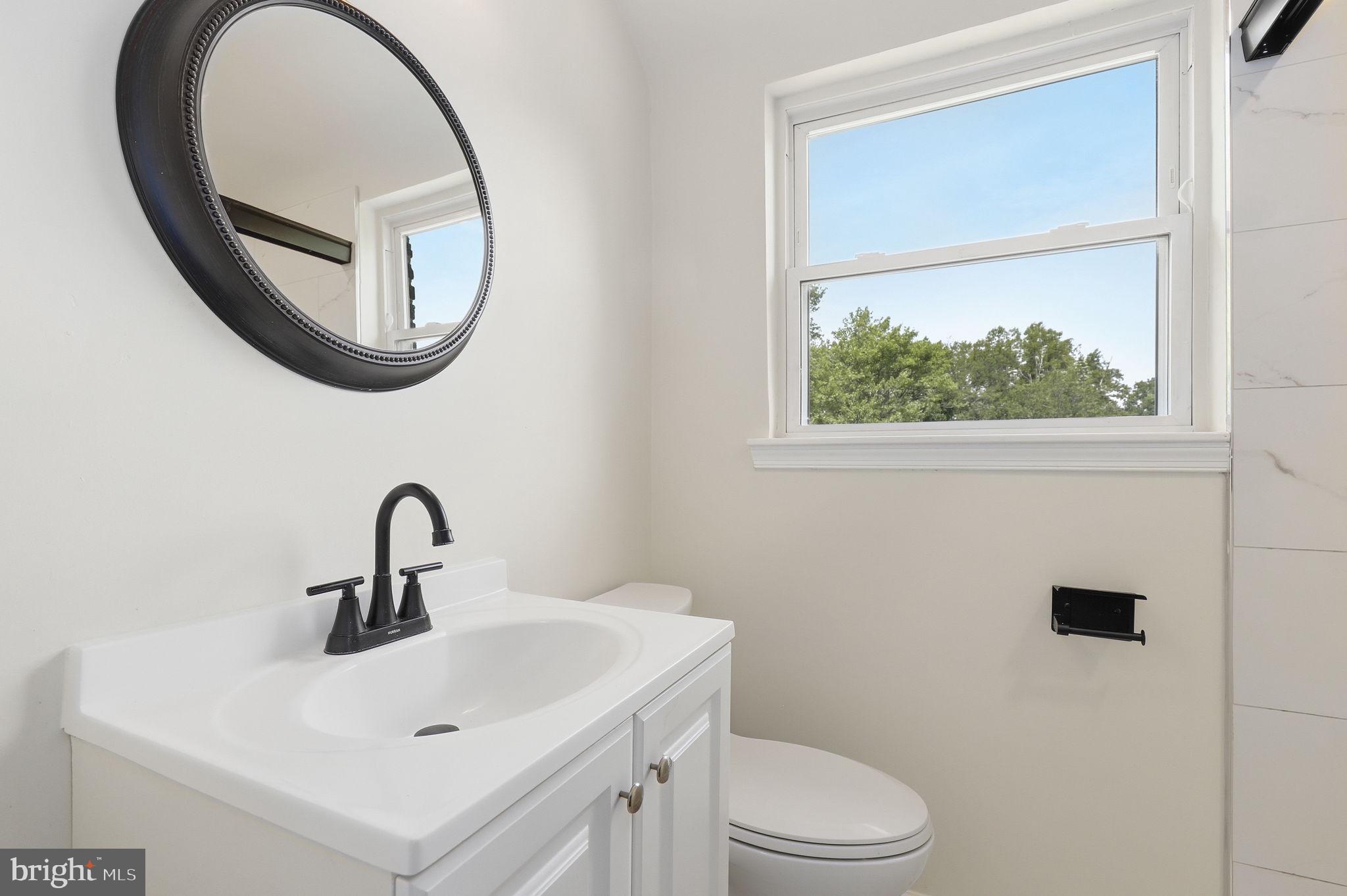 OAKVIEW - Residential