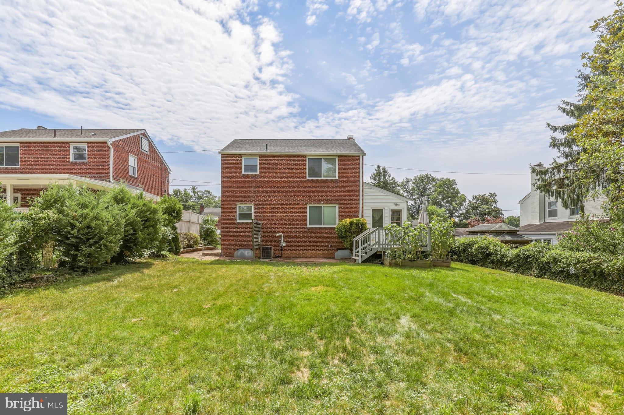 OAKVIEW - Residential