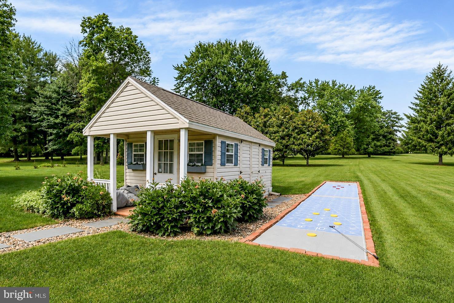 KINGSWOOD - Residential