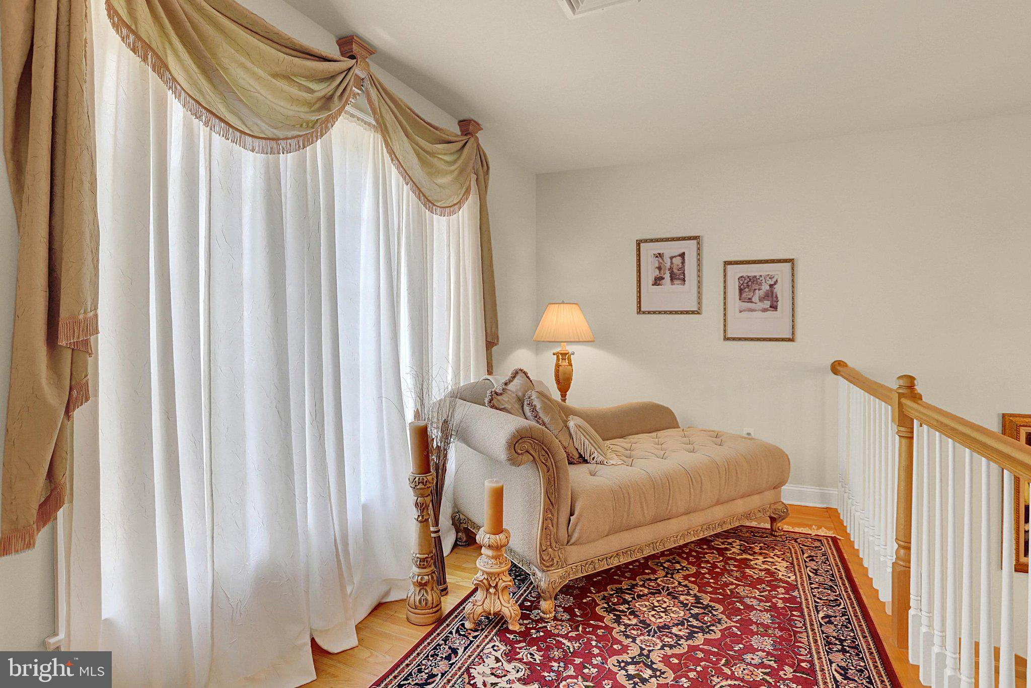 KINGSWOOD - Residential