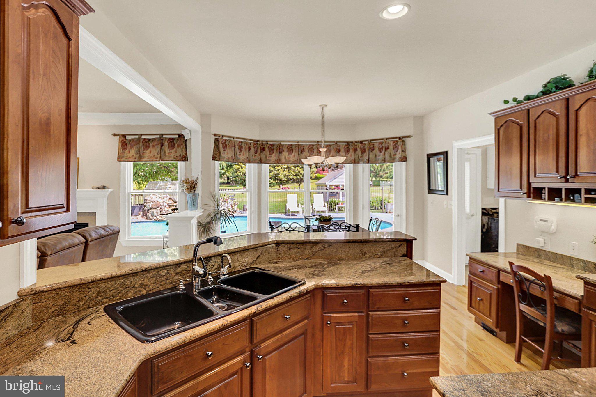 KINGSWOOD - Residential