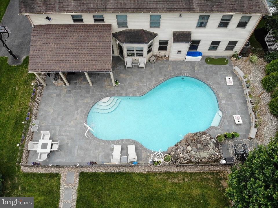 KINGSWOOD - Residential