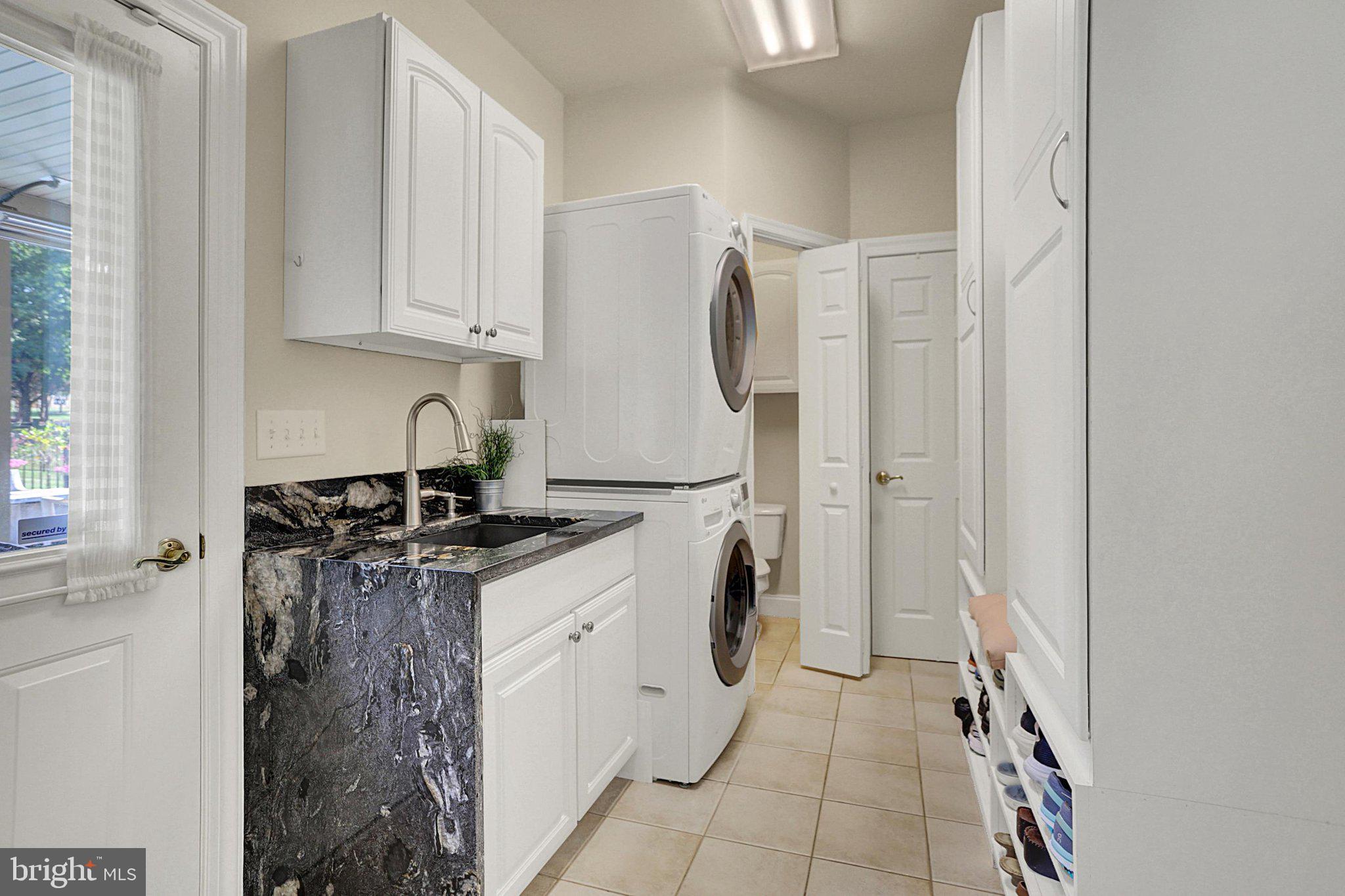 KINGSWOOD - Residential