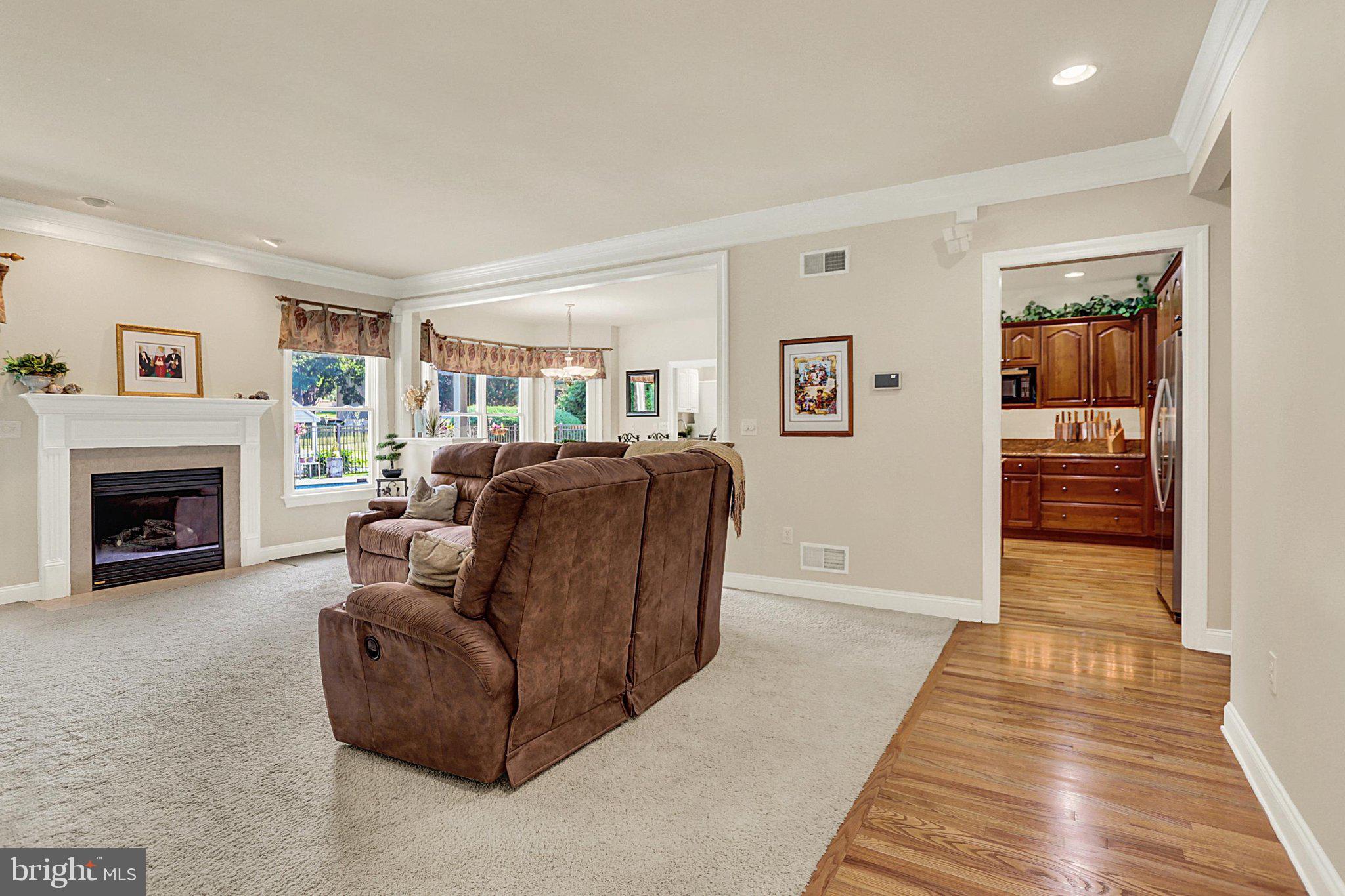 KINGSWOOD - Residential