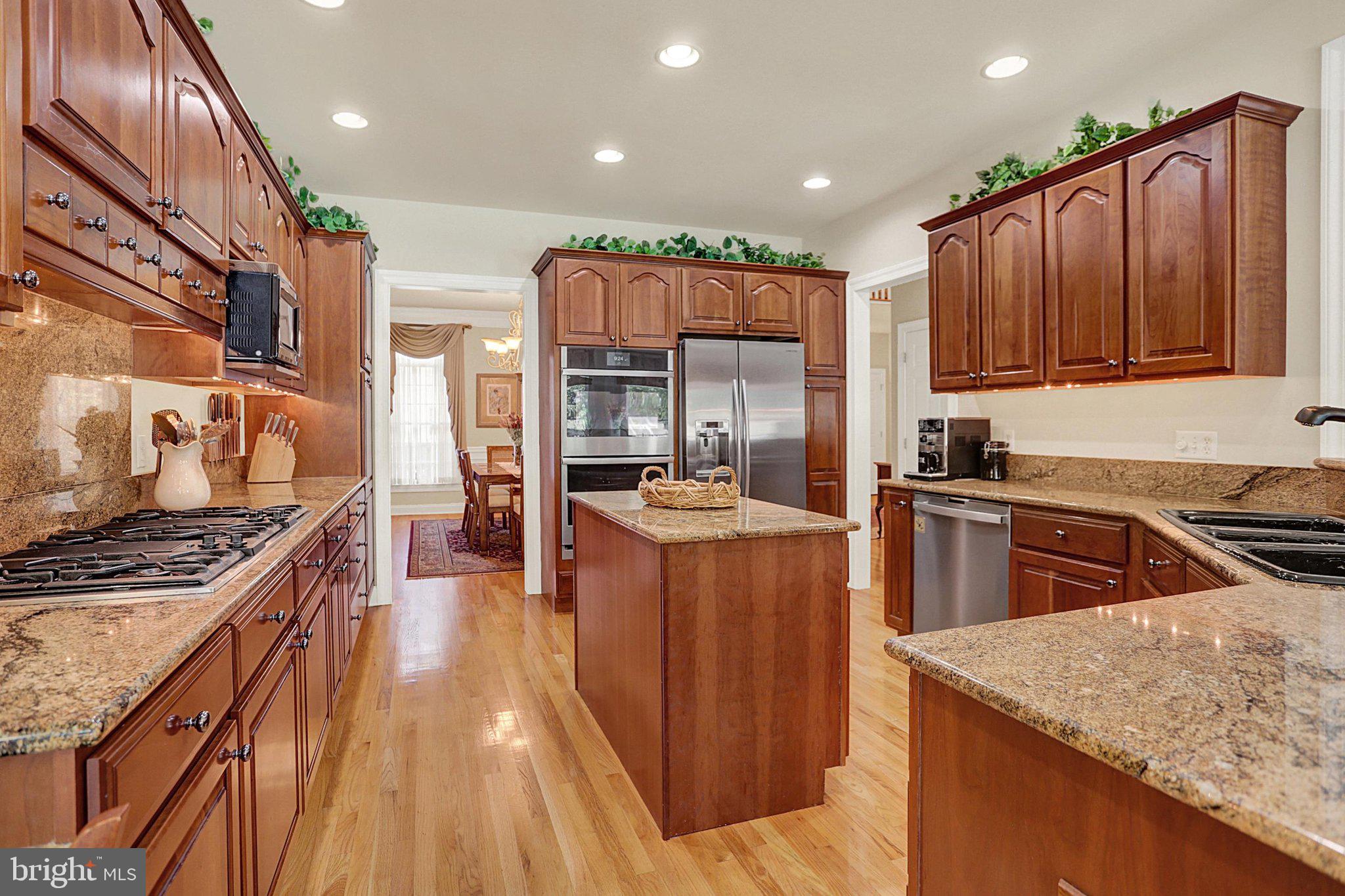 KINGSWOOD - Residential