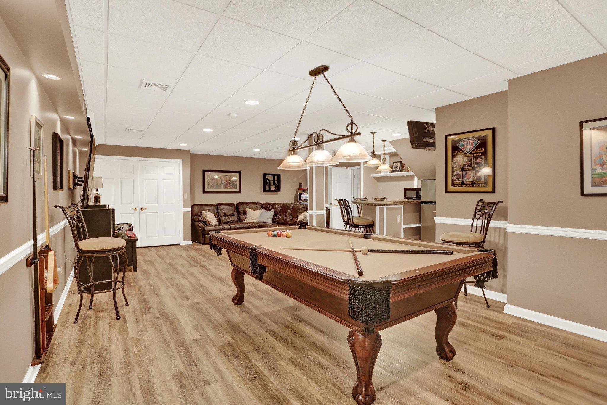 KINGSWOOD - Residential