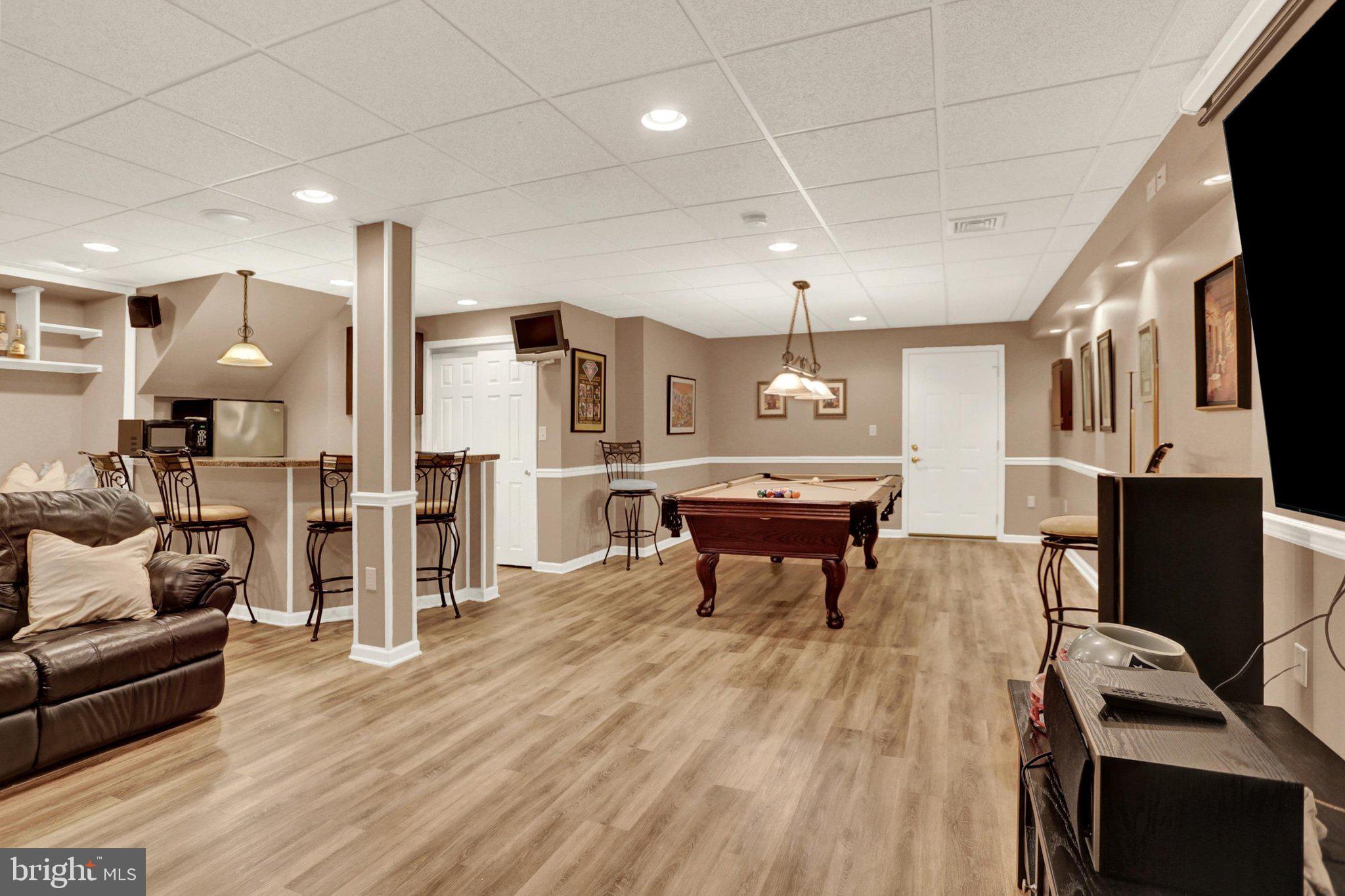 KINGSWOOD - Residential