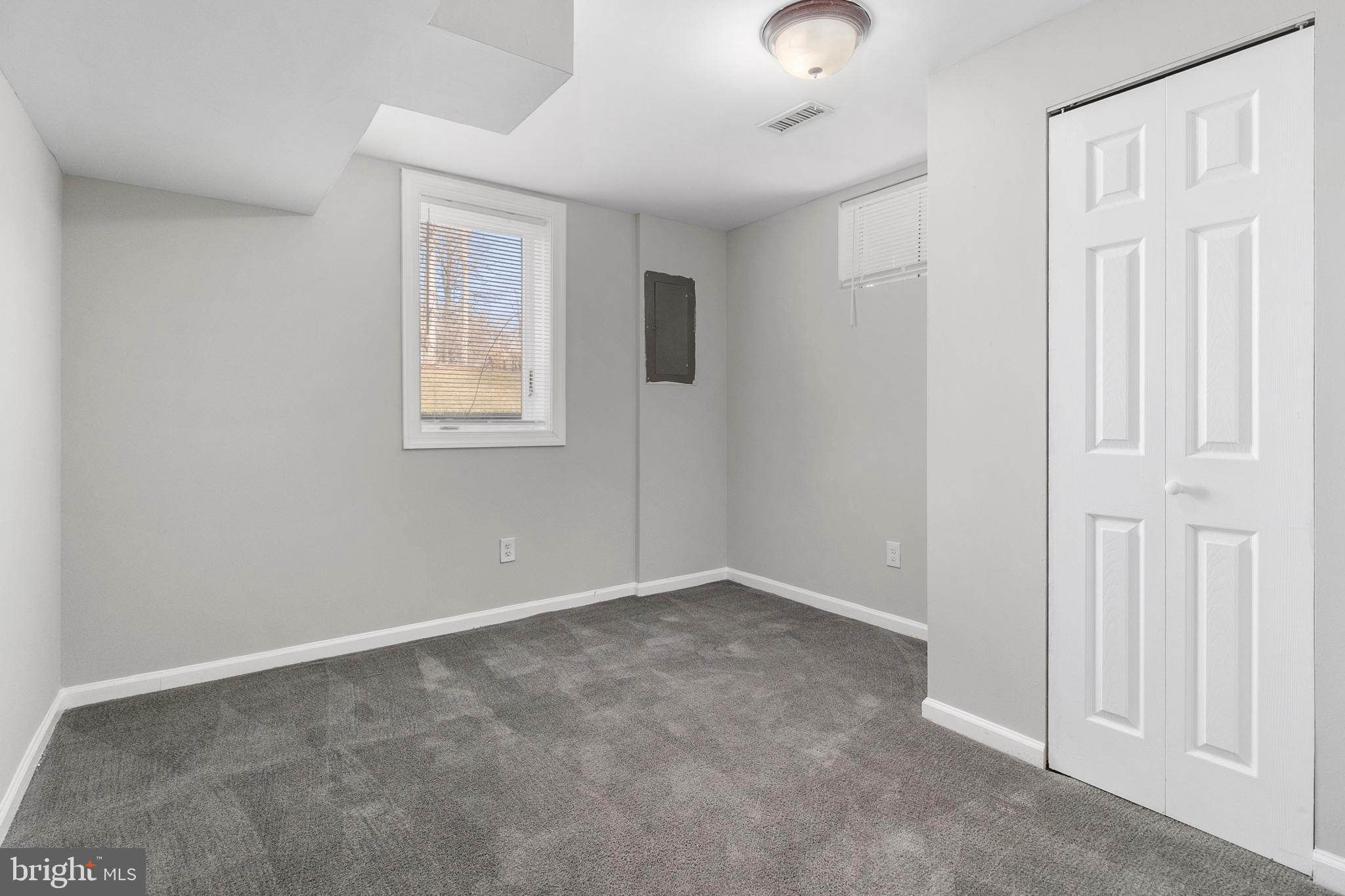 MARLBORO MEADOWS - Residential