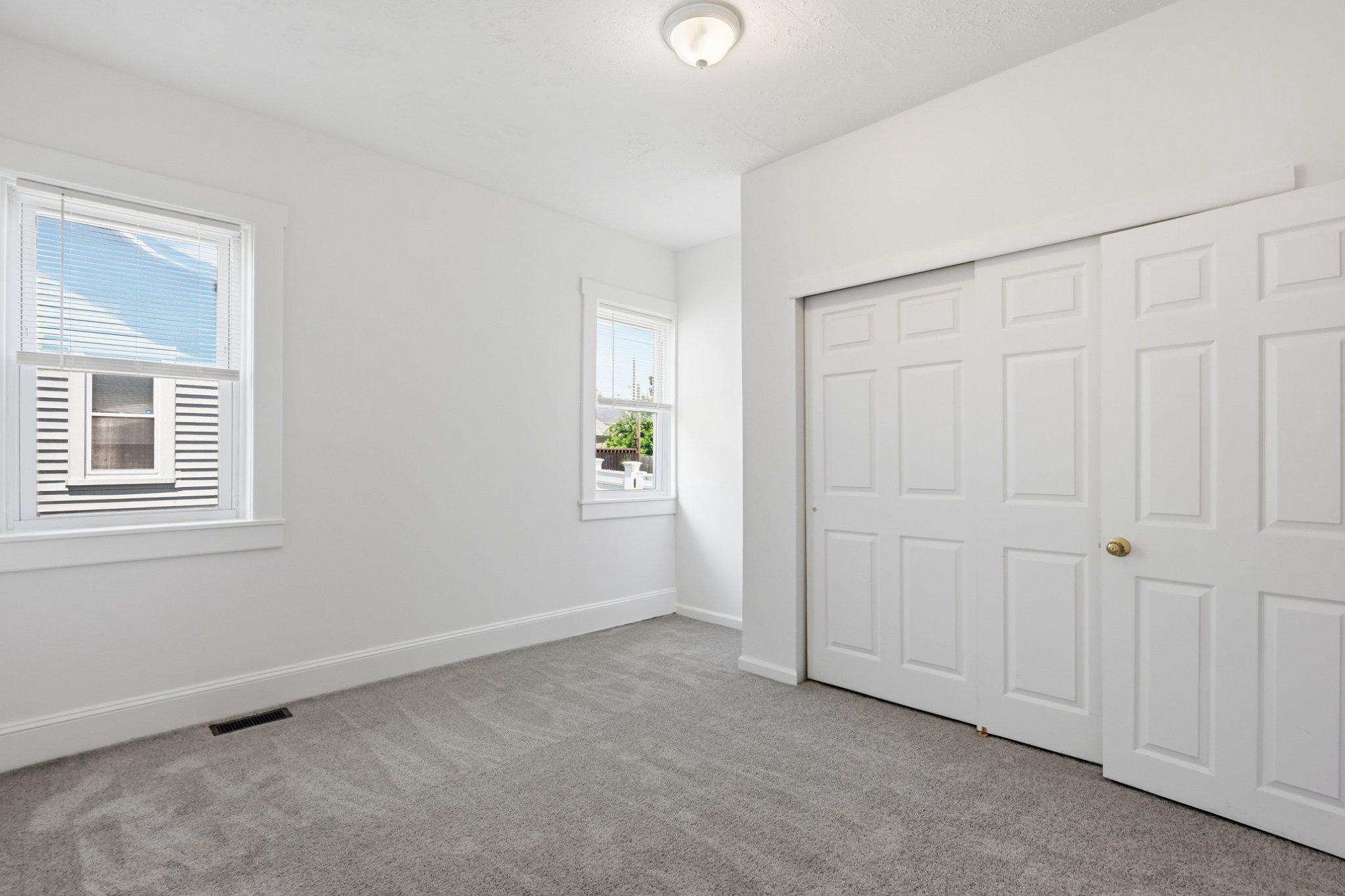 ESSEX - Residential