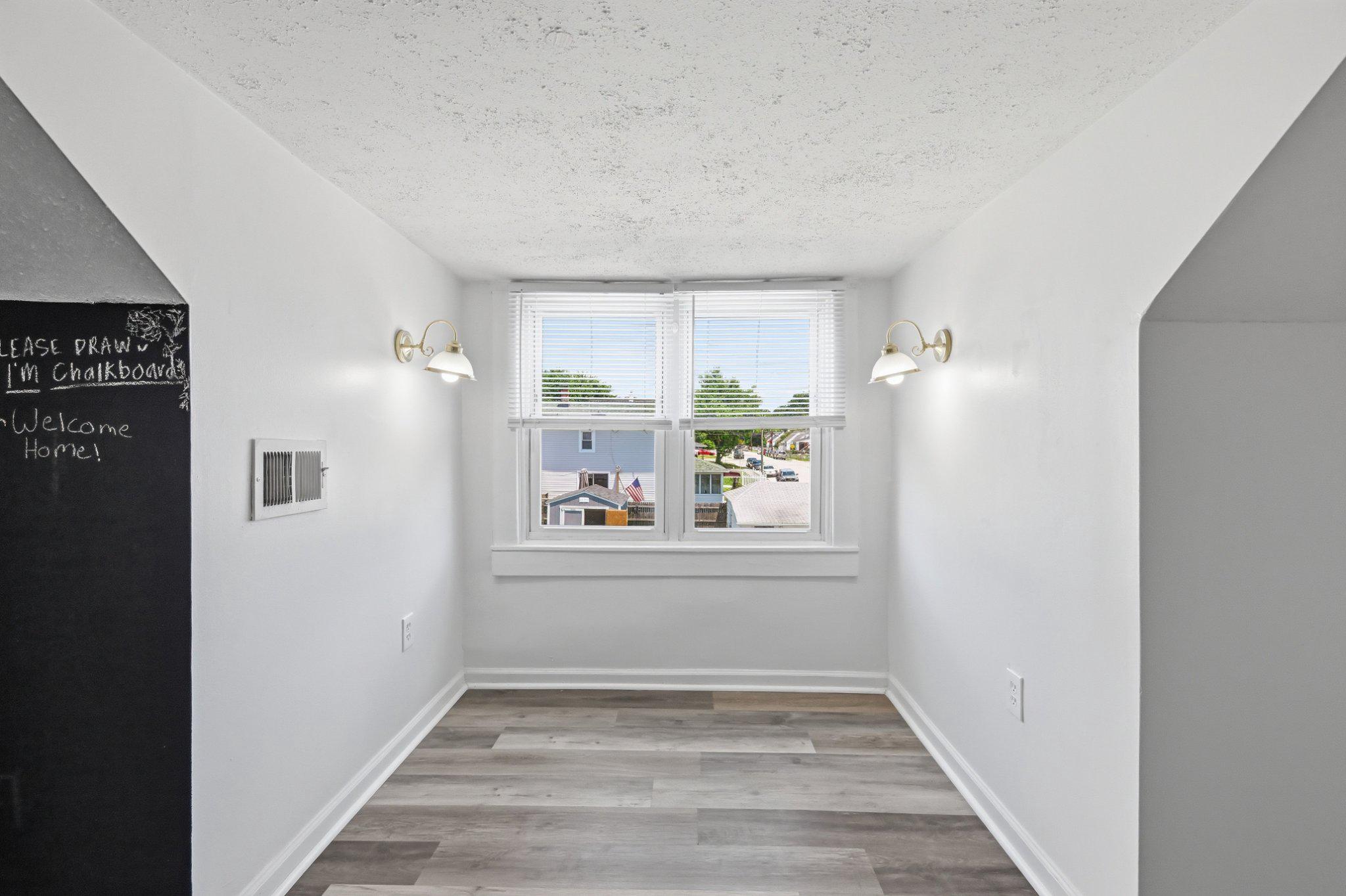 ESSEX - Residential