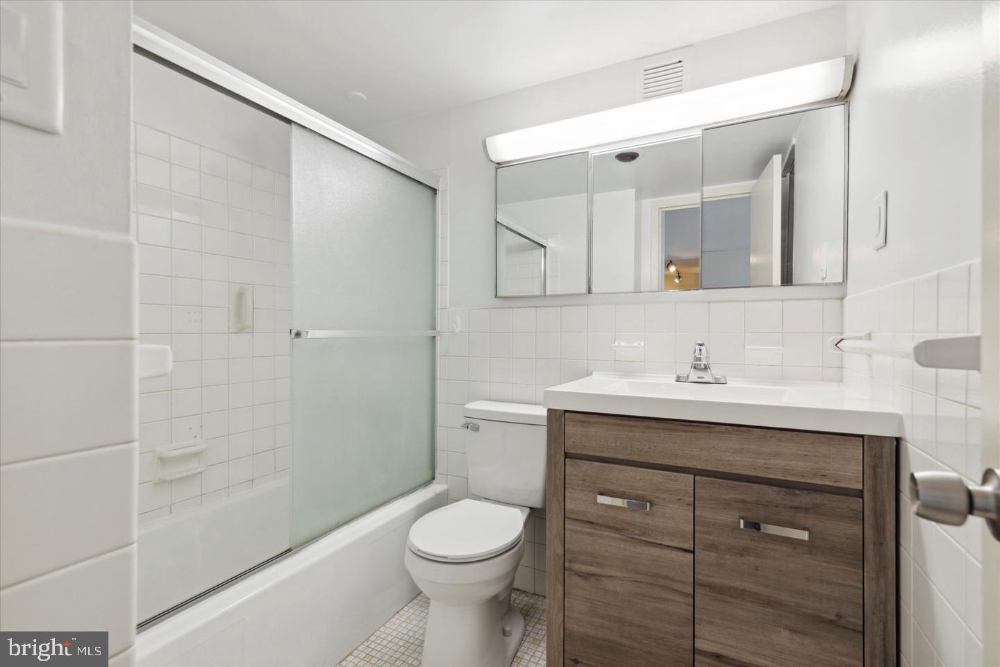 WYNNEFIELD HEIGHTS - Residential