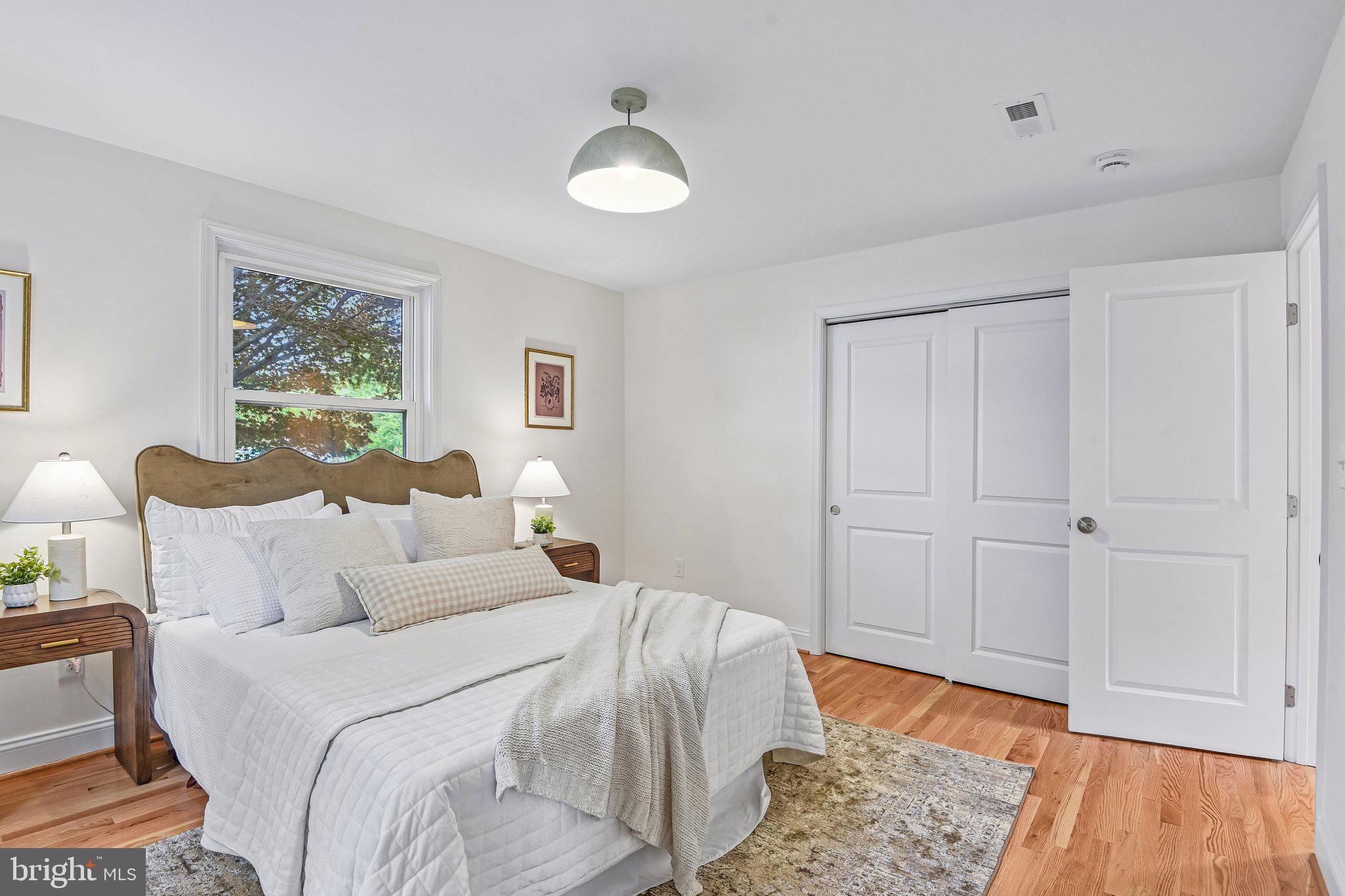 HOLMEHURST - Residential