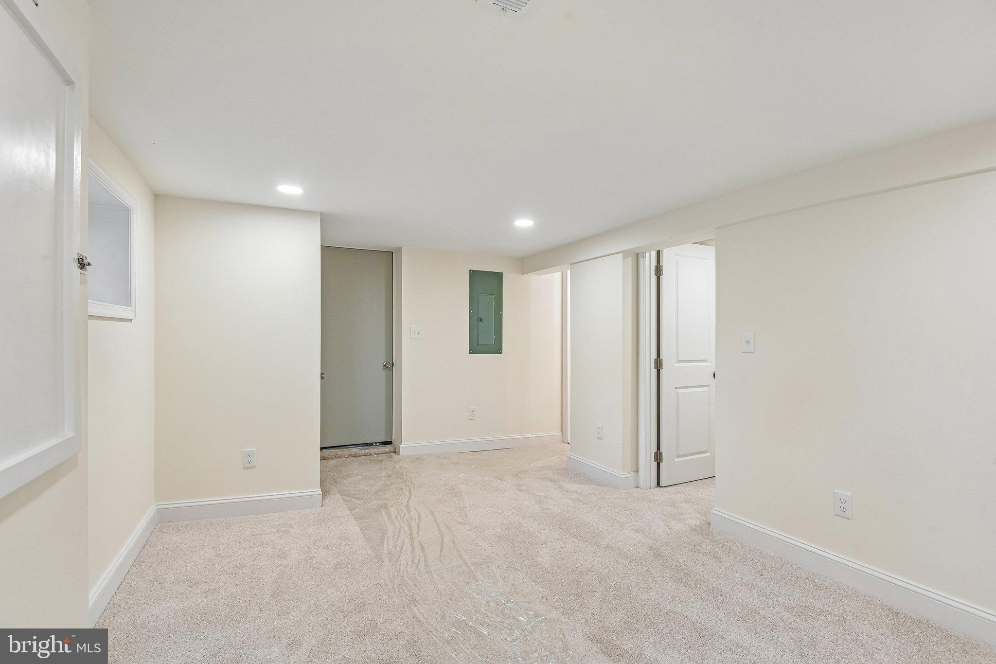 HOLMEHURST - Residential
