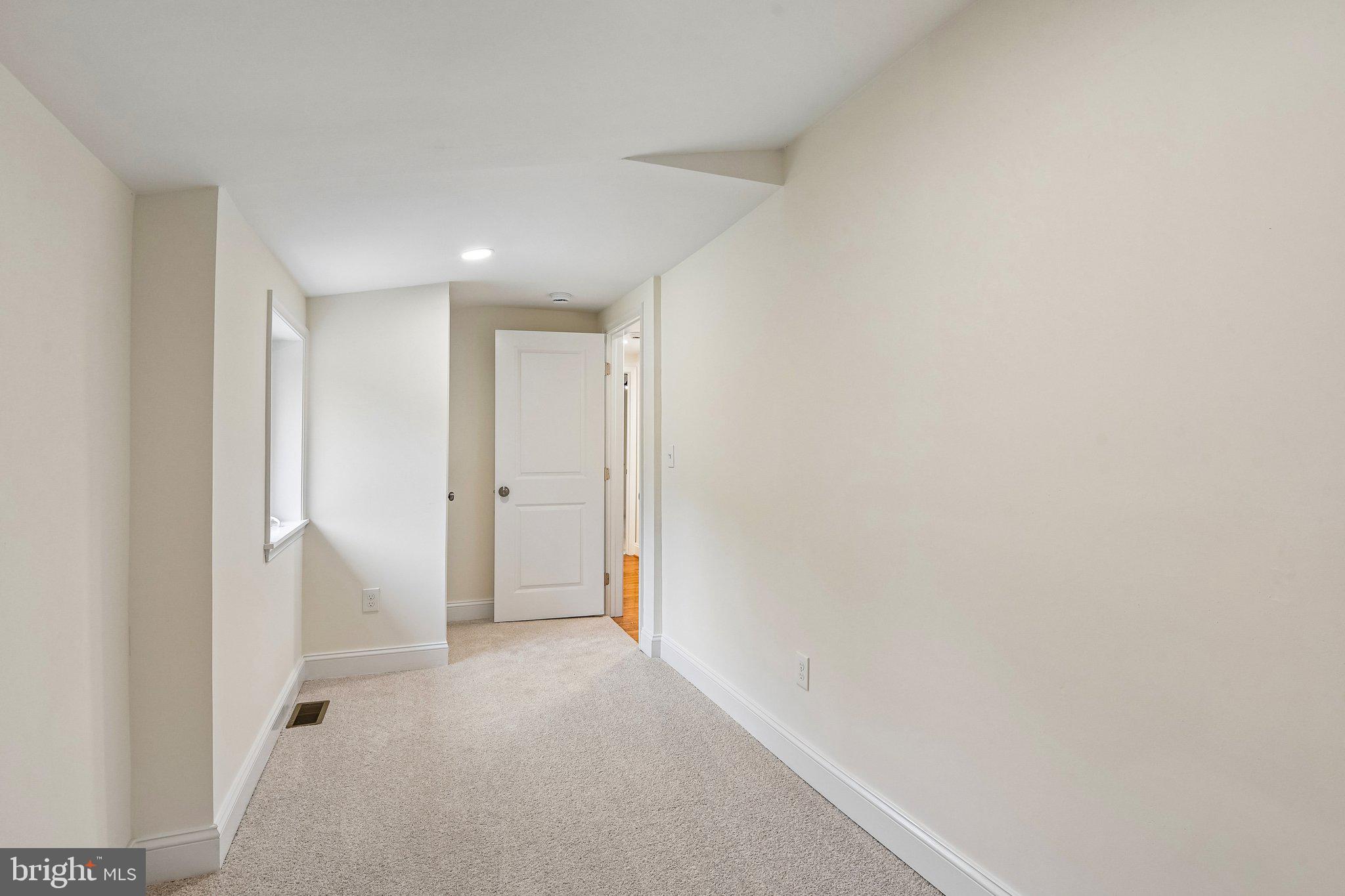 HOLMEHURST - Residential