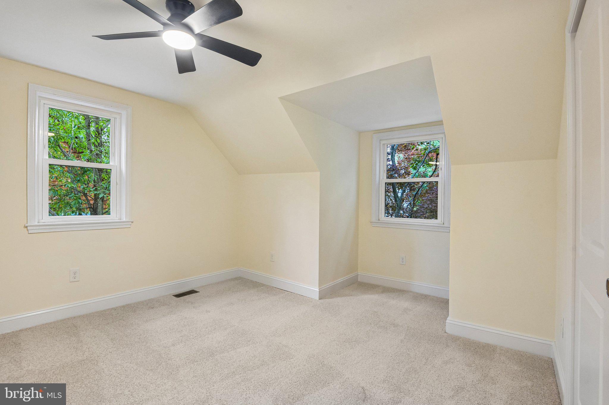 HOLMEHURST - Residential