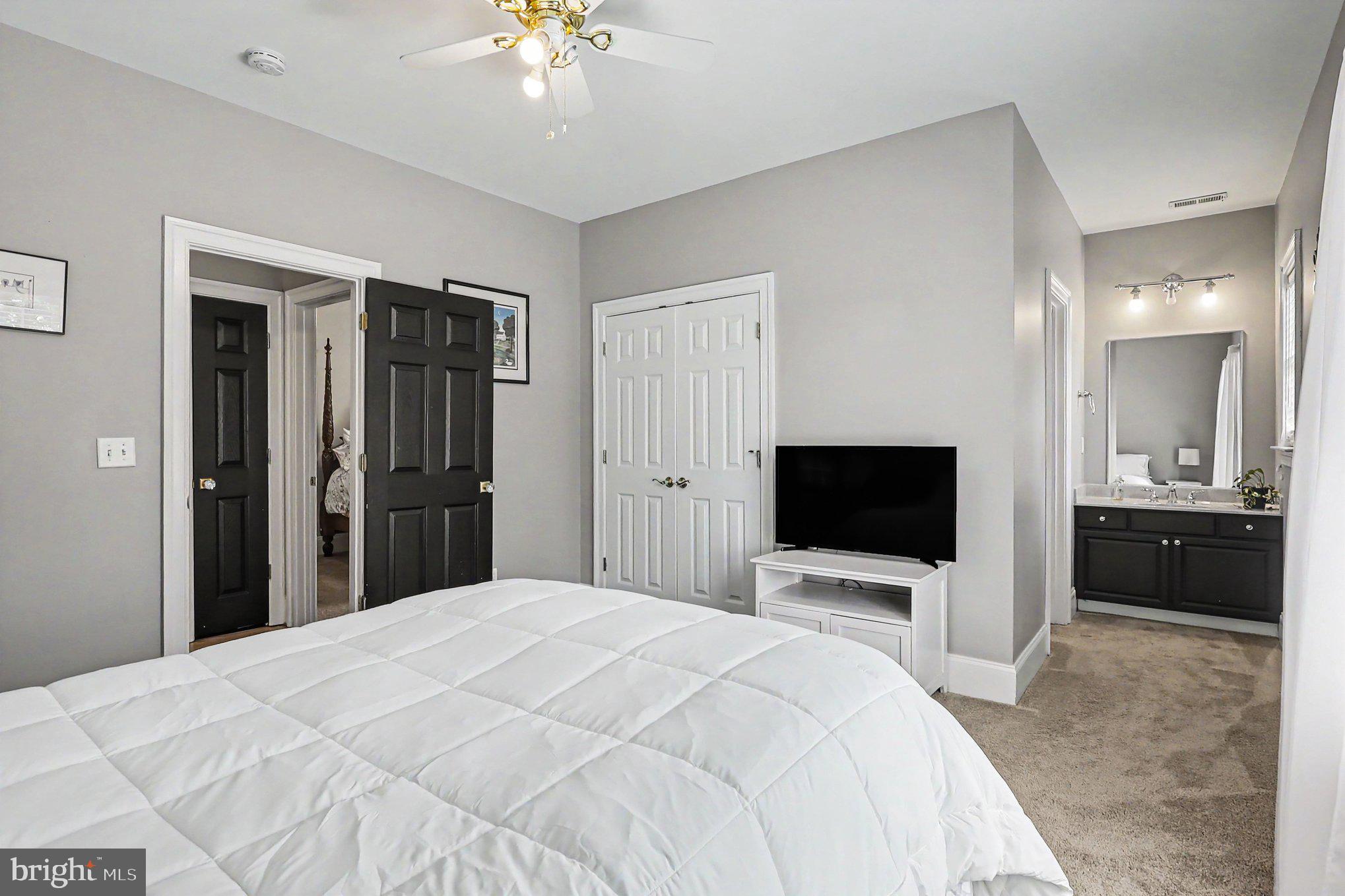 MEADOWBRANCH - Residential