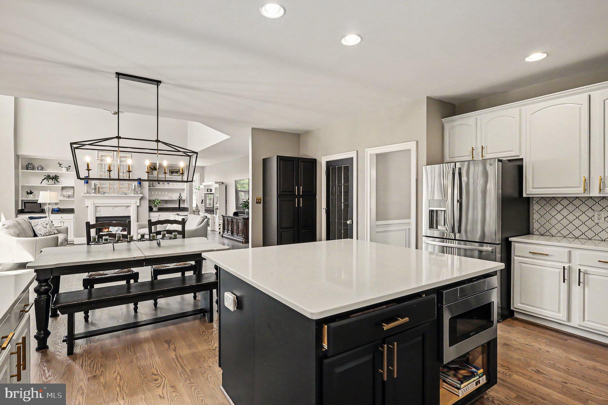 MEADOWBRANCH - Residential