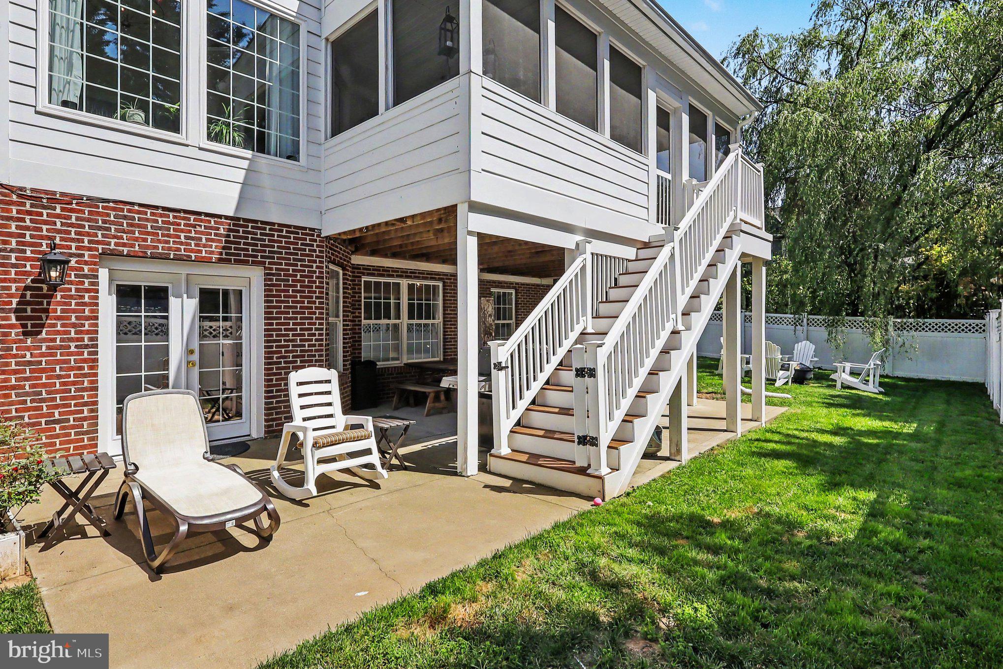 MEADOWBRANCH - Residential