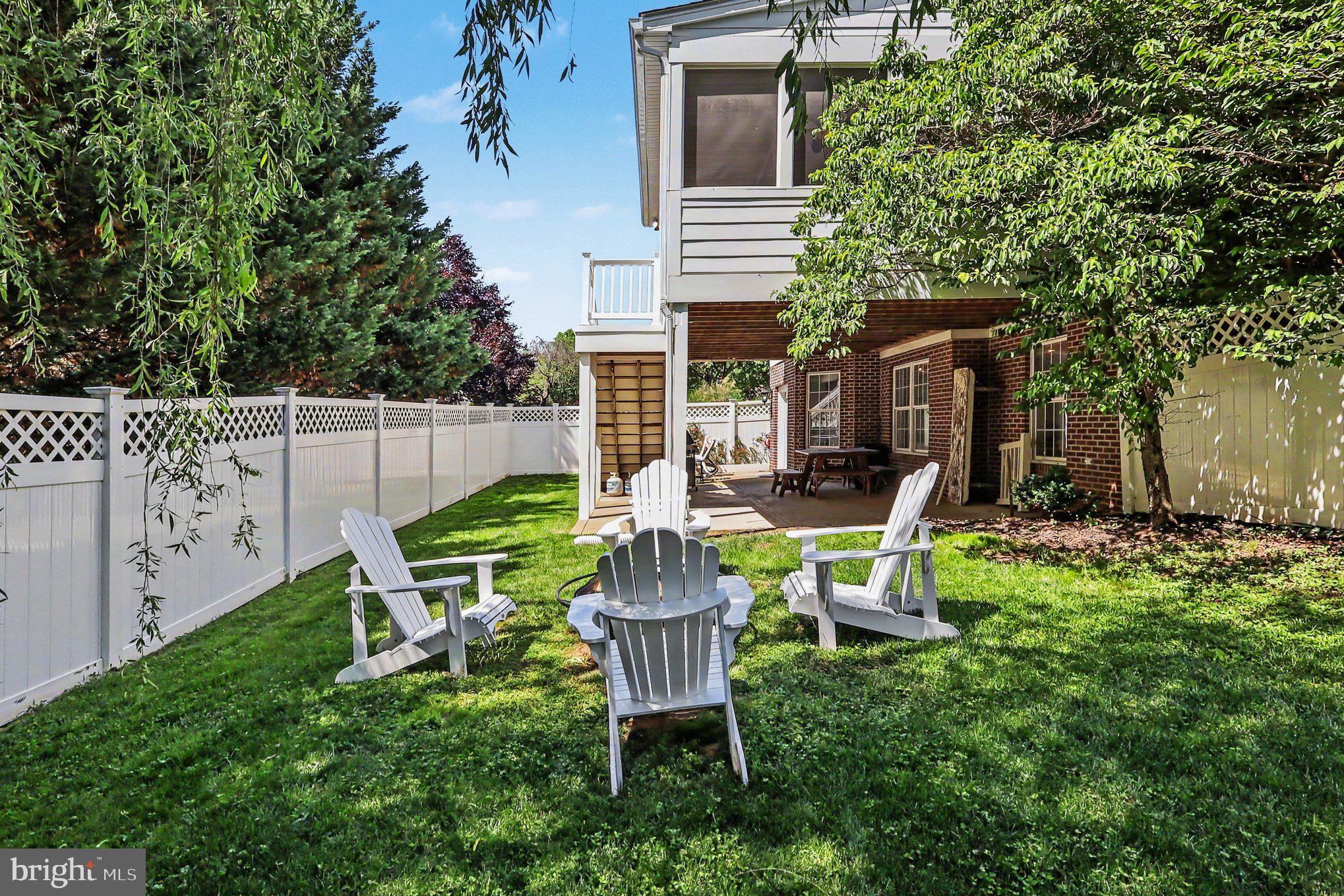 MEADOWBRANCH - Residential