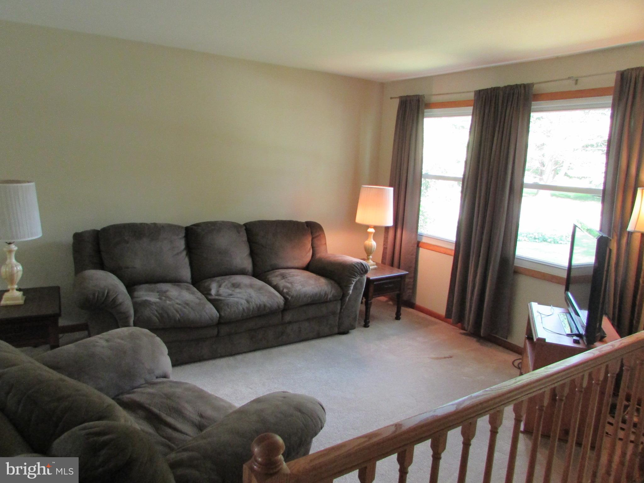 FAIRBROOK - Residential