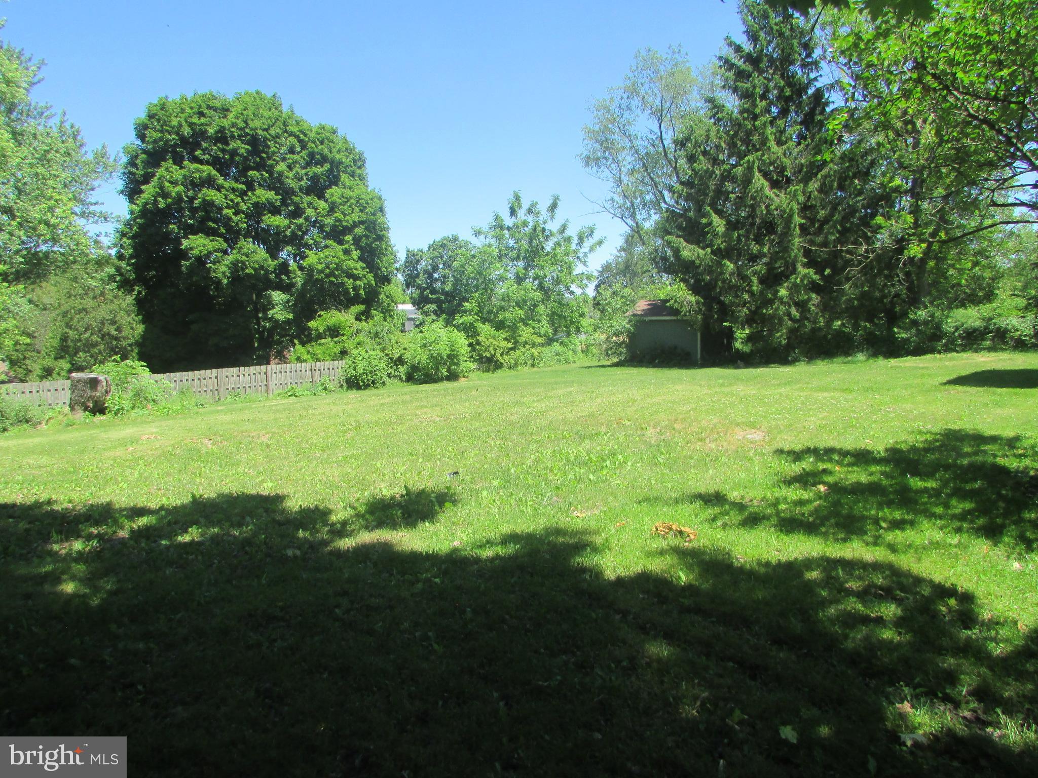FAIRBROOK - Residential