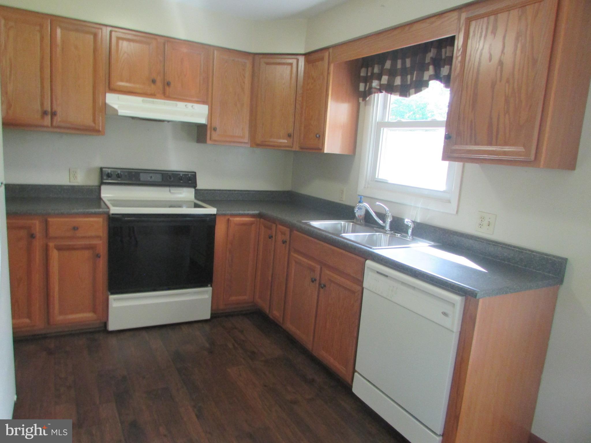 FAIRBROOK - Residential