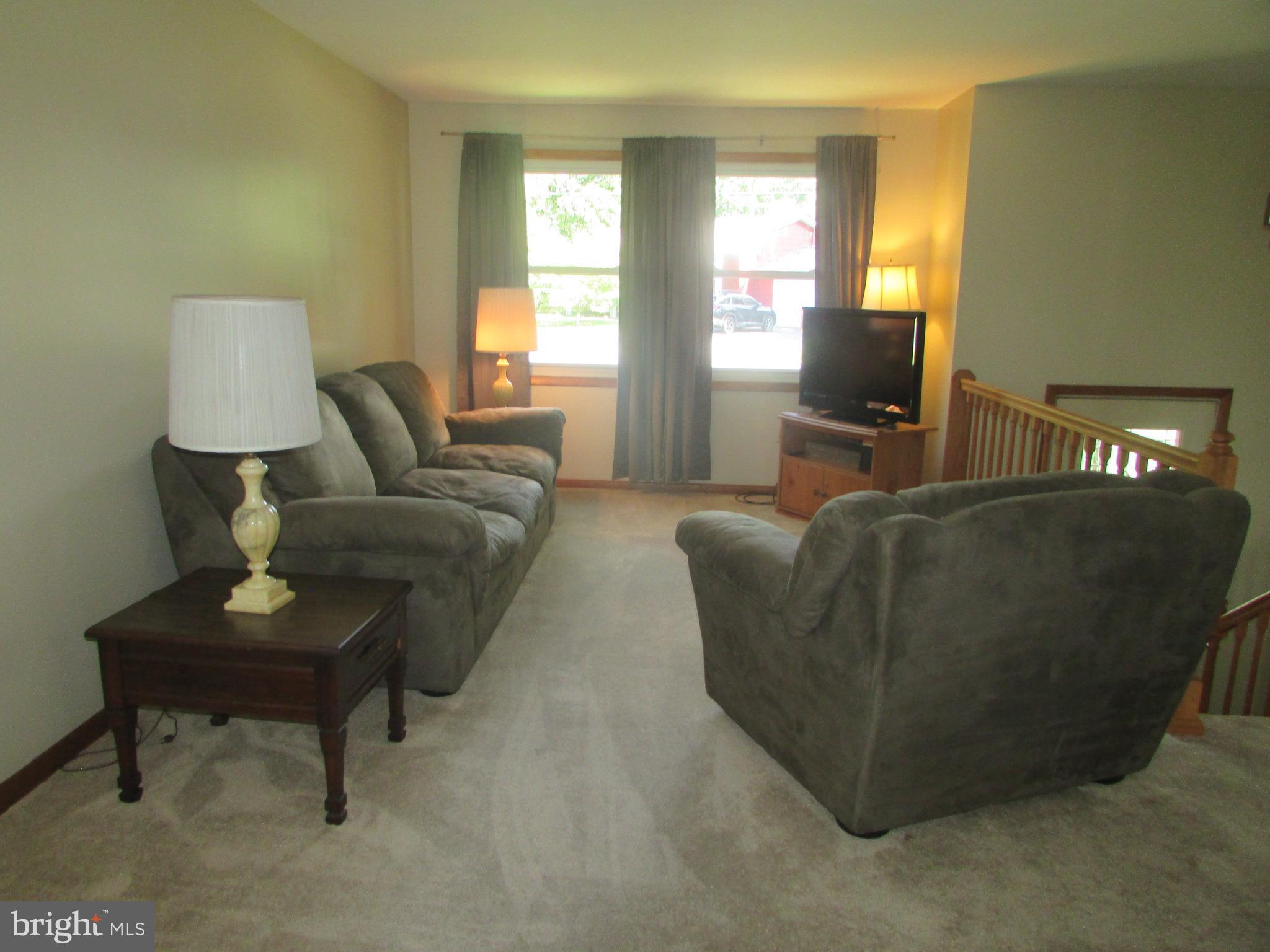 FAIRBROOK - Residential