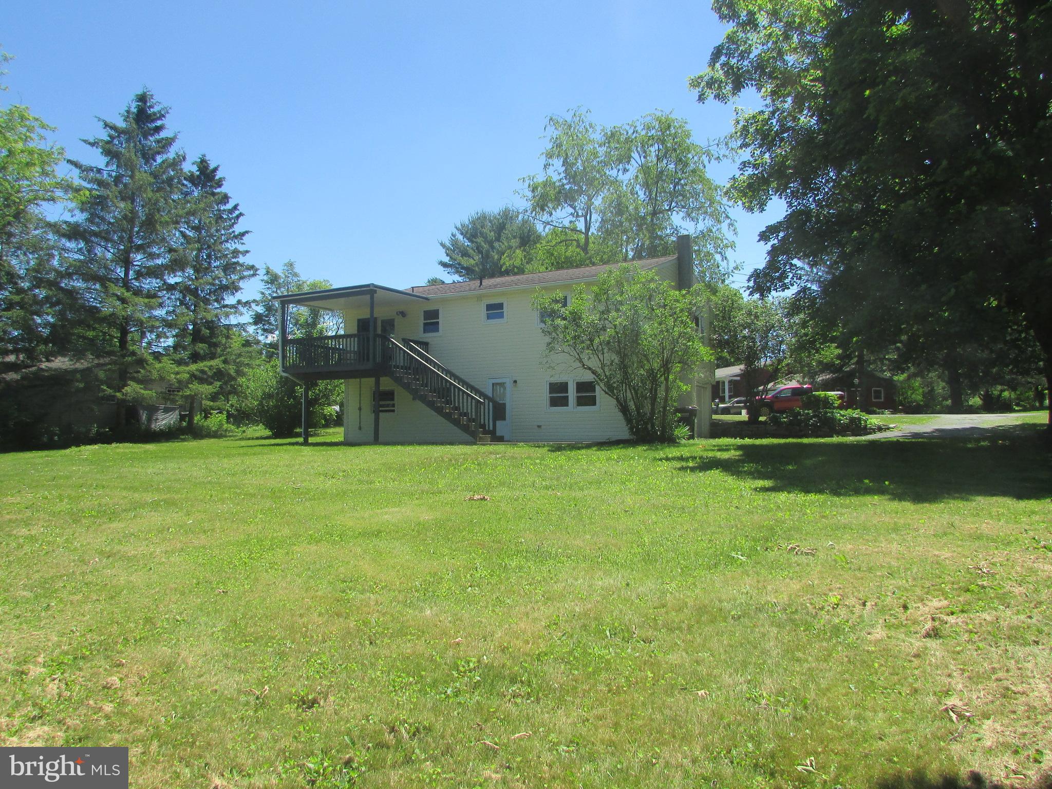 FAIRBROOK - Residential