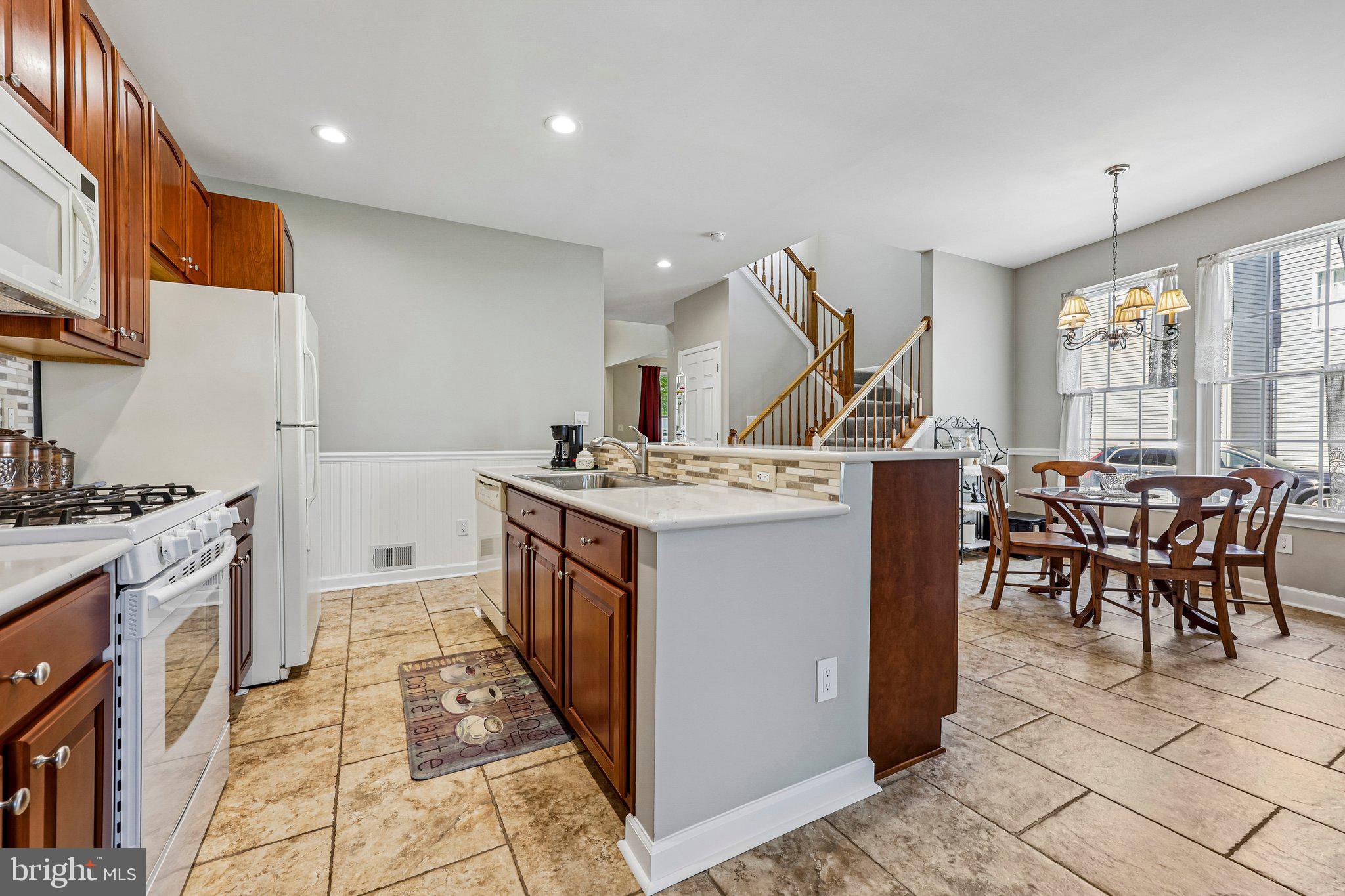 INDEPENDENCE - Residential