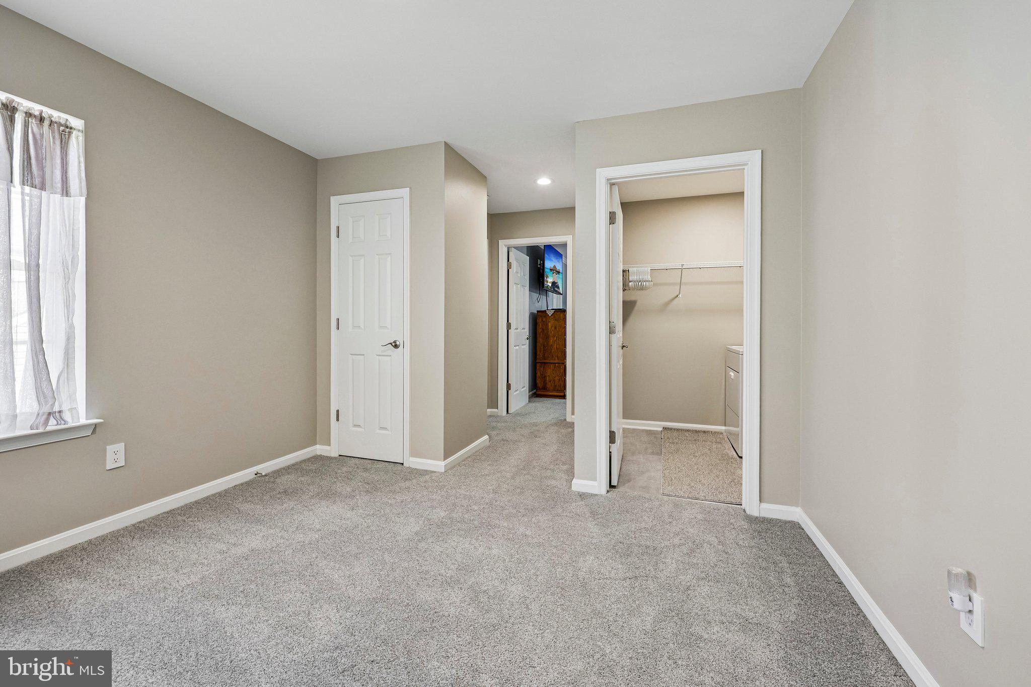 INDEPENDENCE - Residential