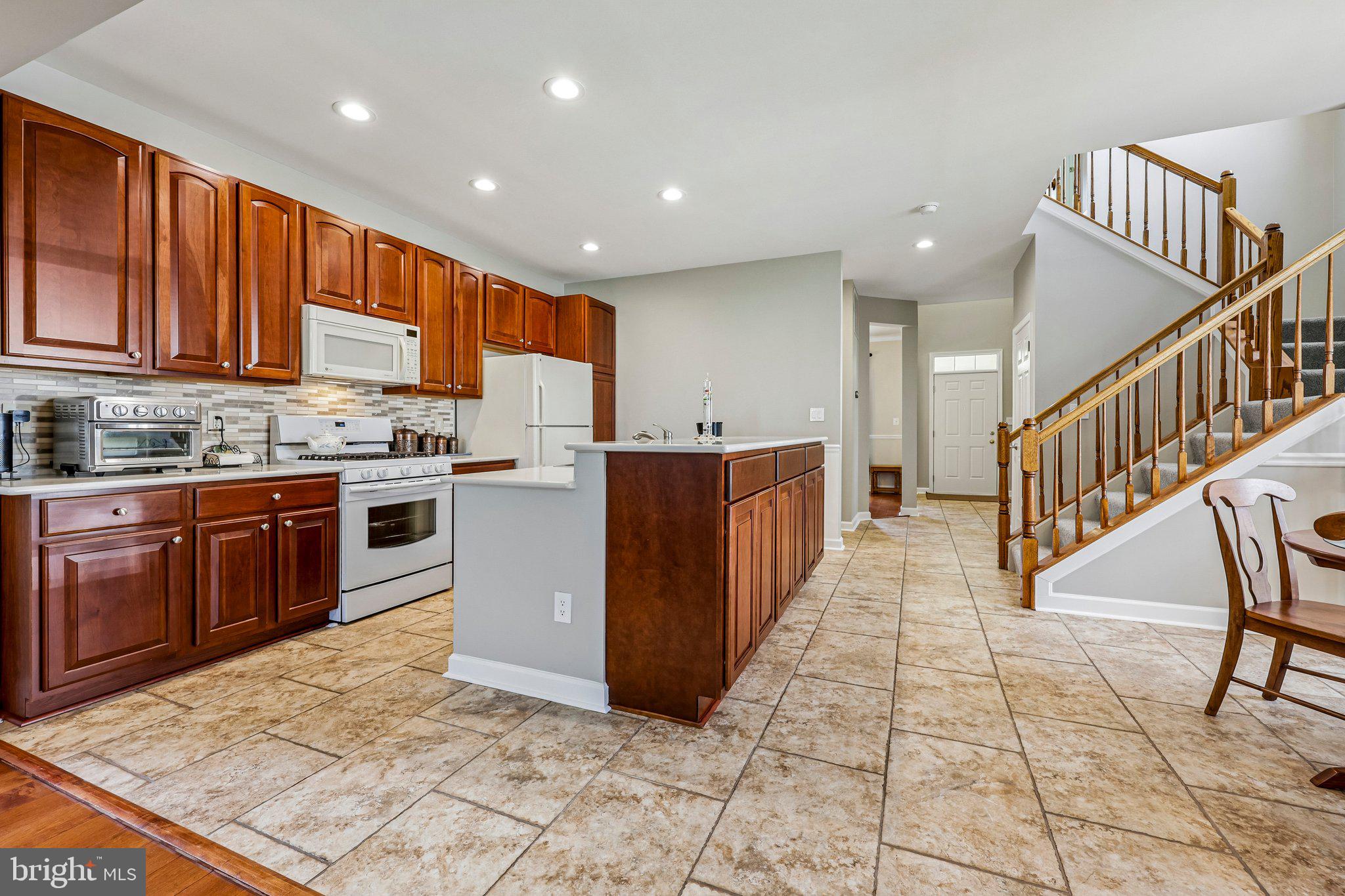 INDEPENDENCE - Residential