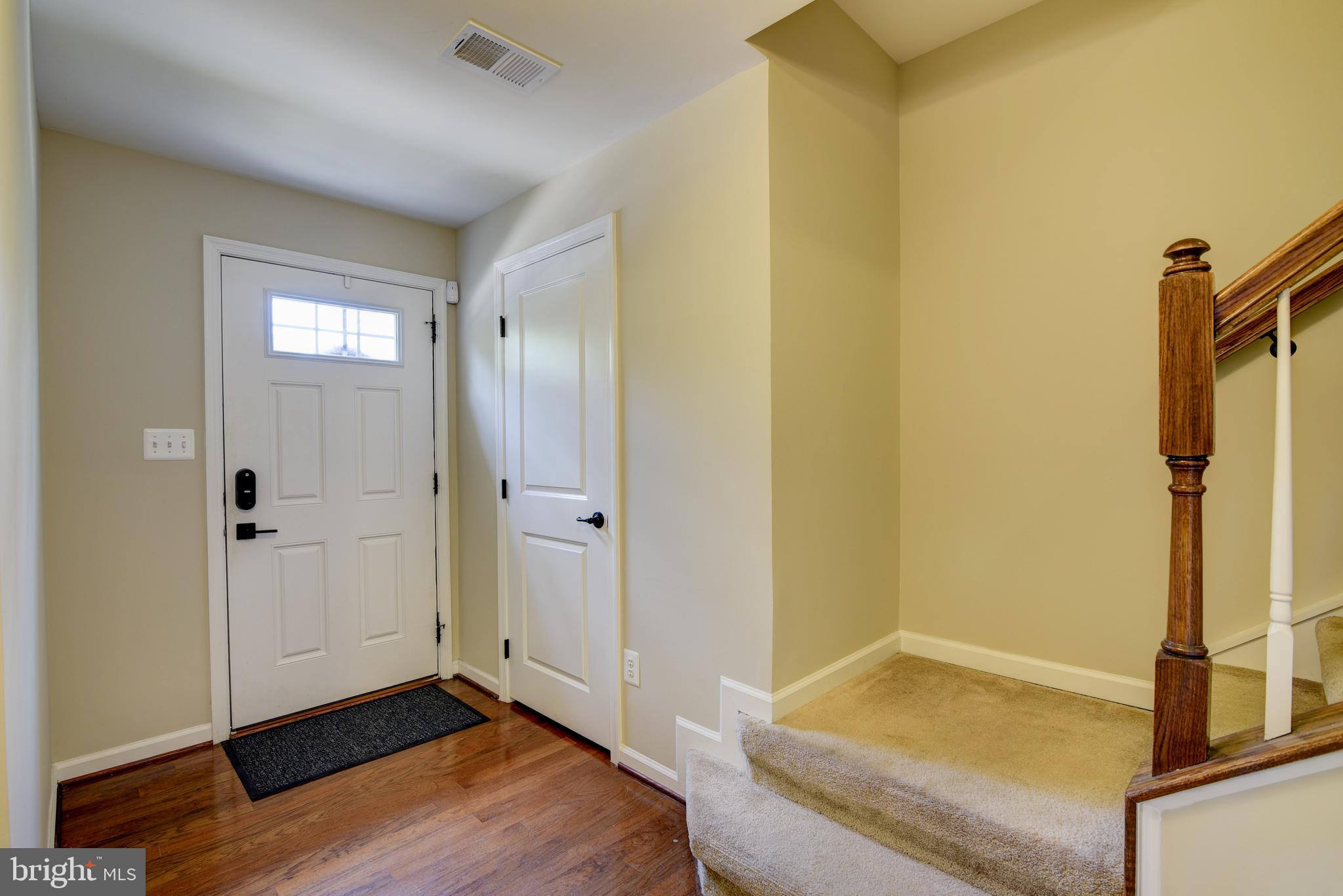HEATHCOTE COMMONS CONDOMINIUMS - Residential Lease