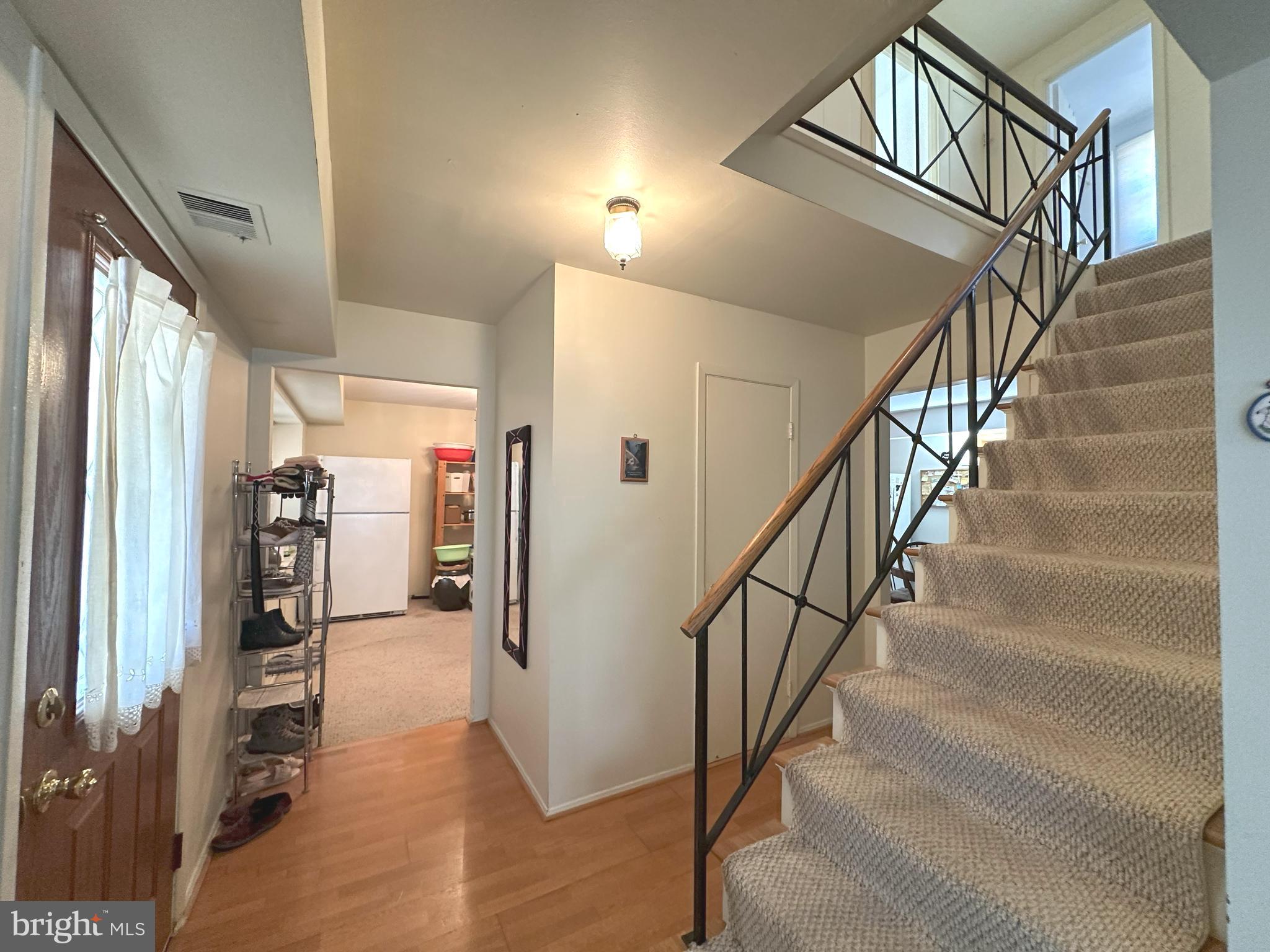 MONTPELIER - Residential