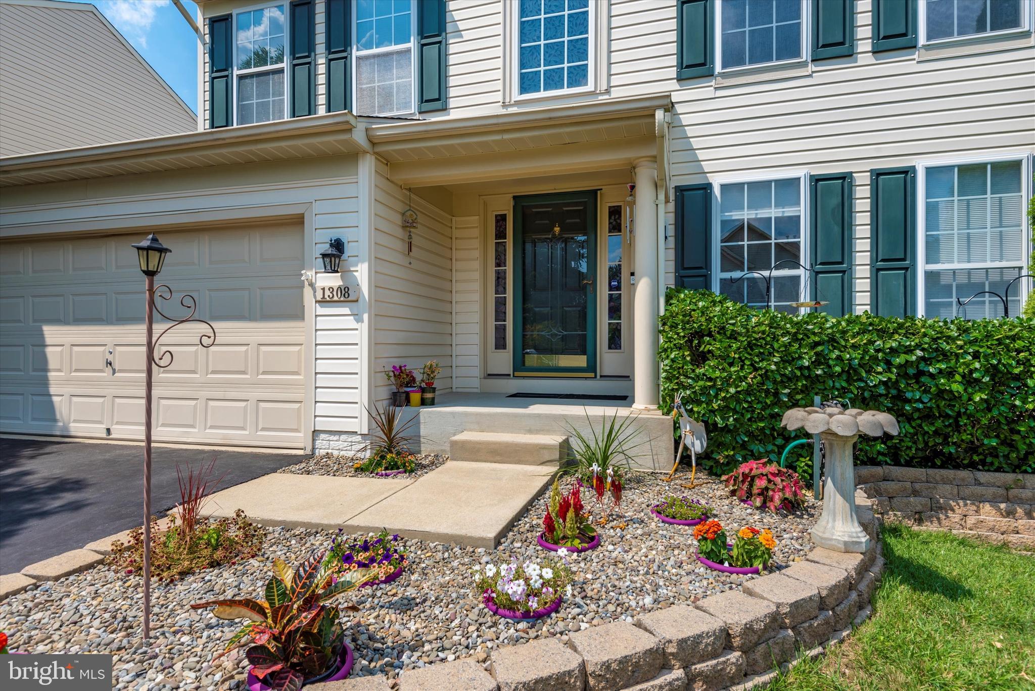 WESLEY WOODS - Residential