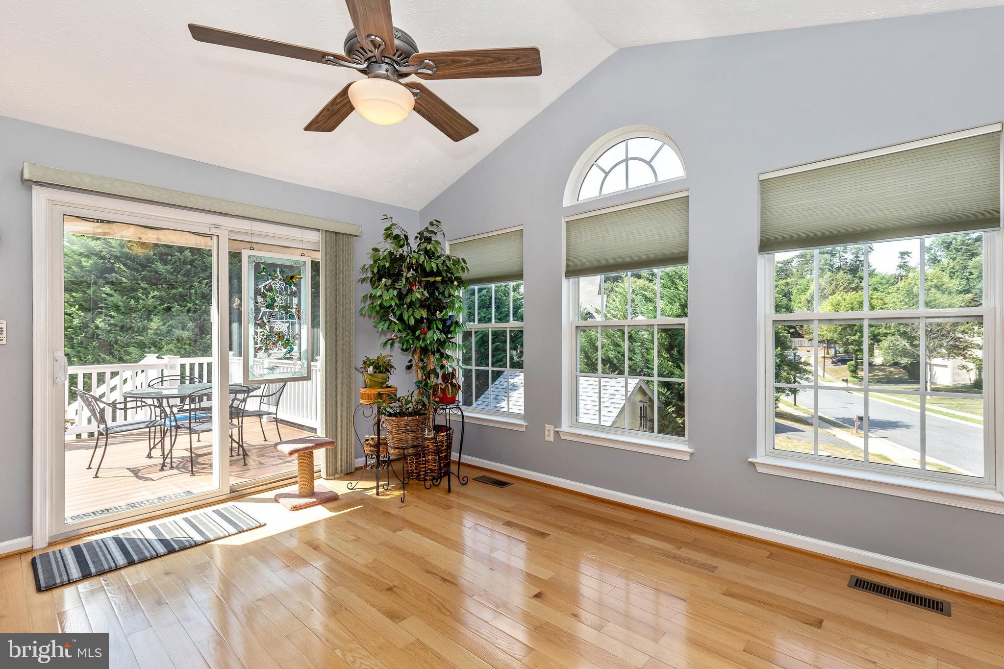 WESLEY WOODS - Residential