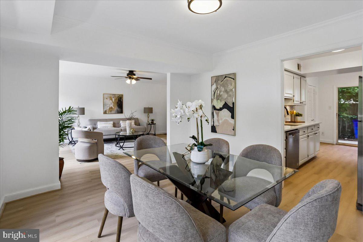 POOKS HILL - Residential